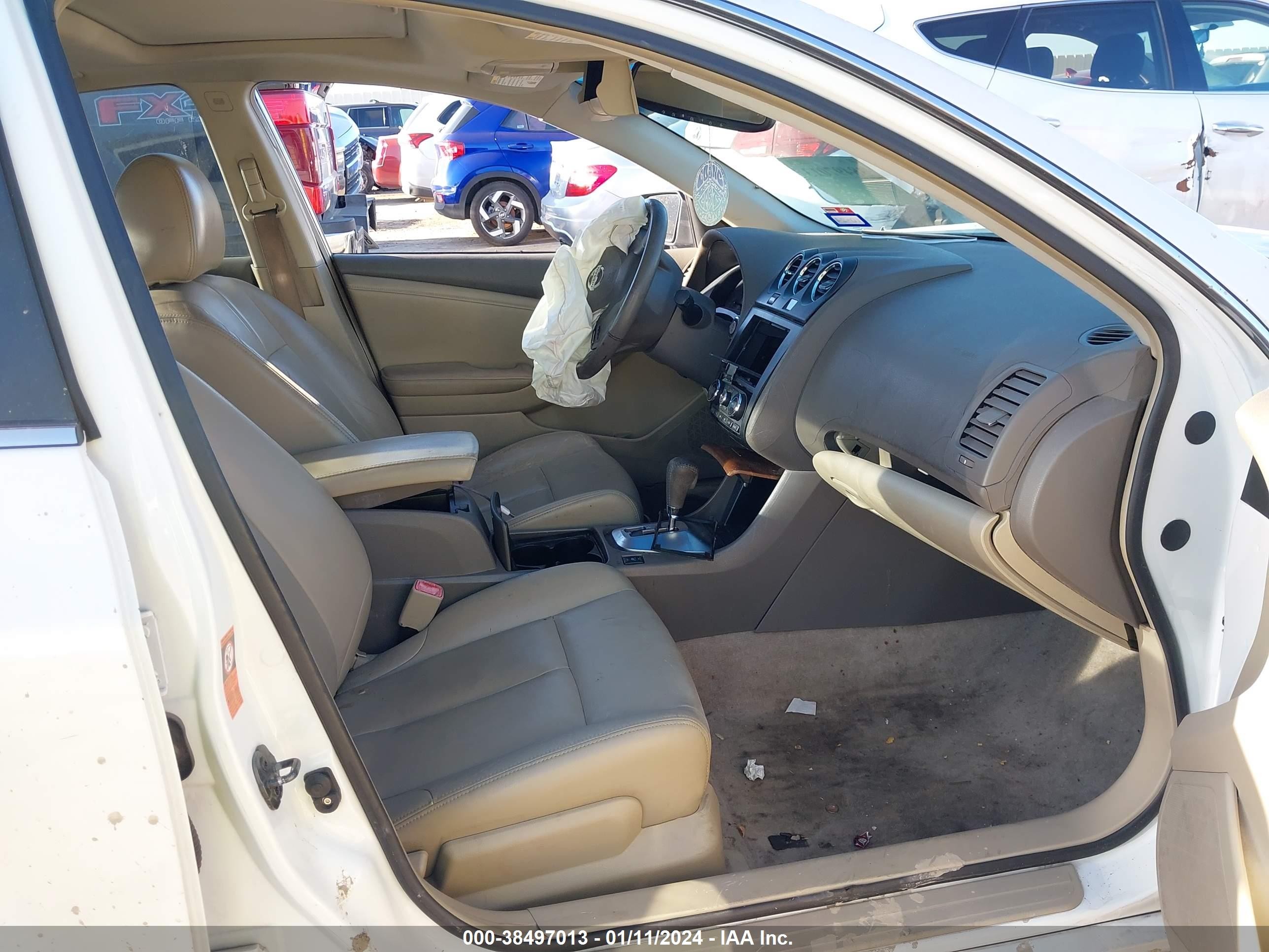 Photo 4 VIN: 1N4AL21E38N524152 - NISSAN ALTIMA 