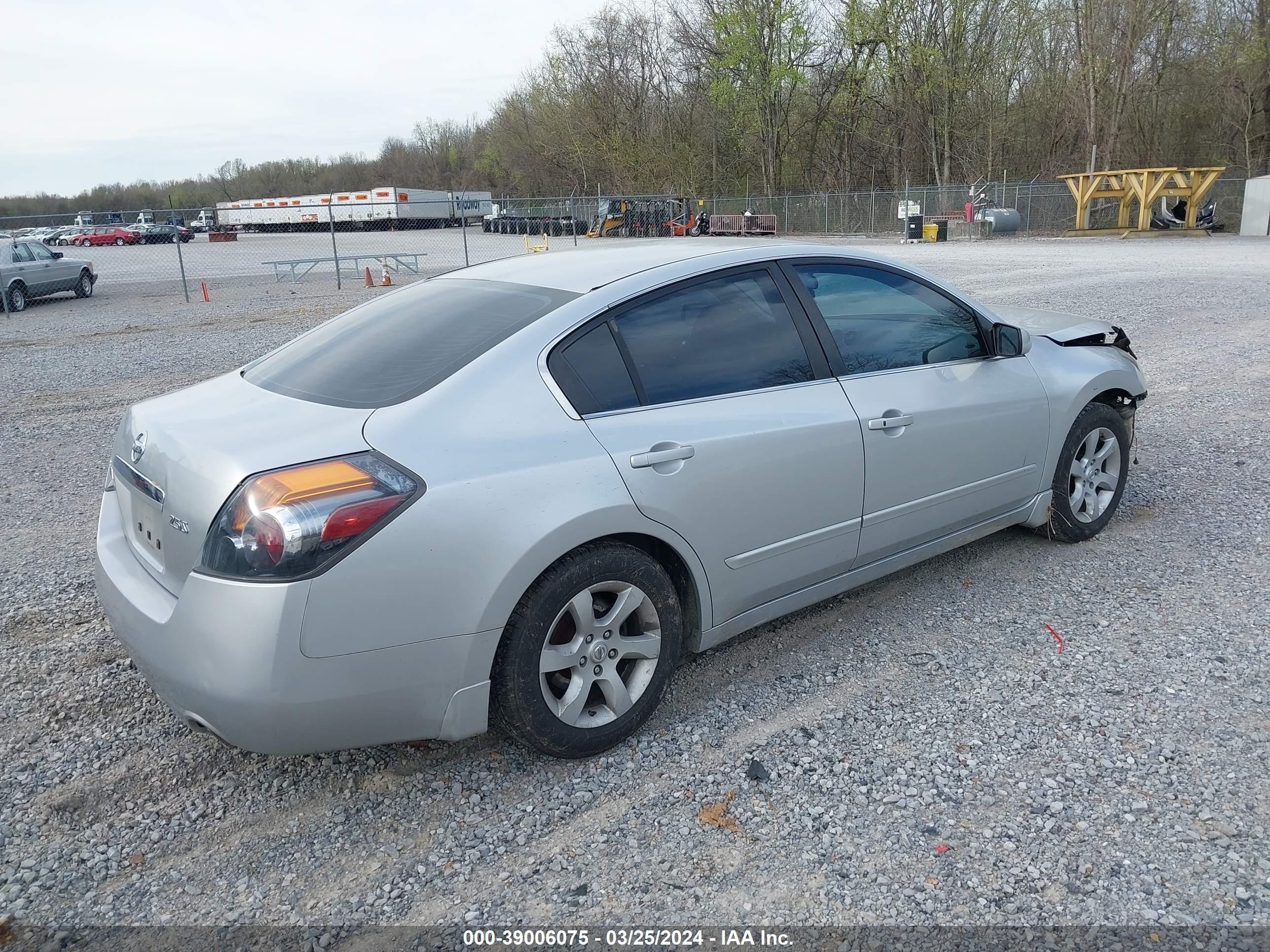 Photo 3 VIN: 1N4AL21E39C168072 - NISSAN ALTIMA 