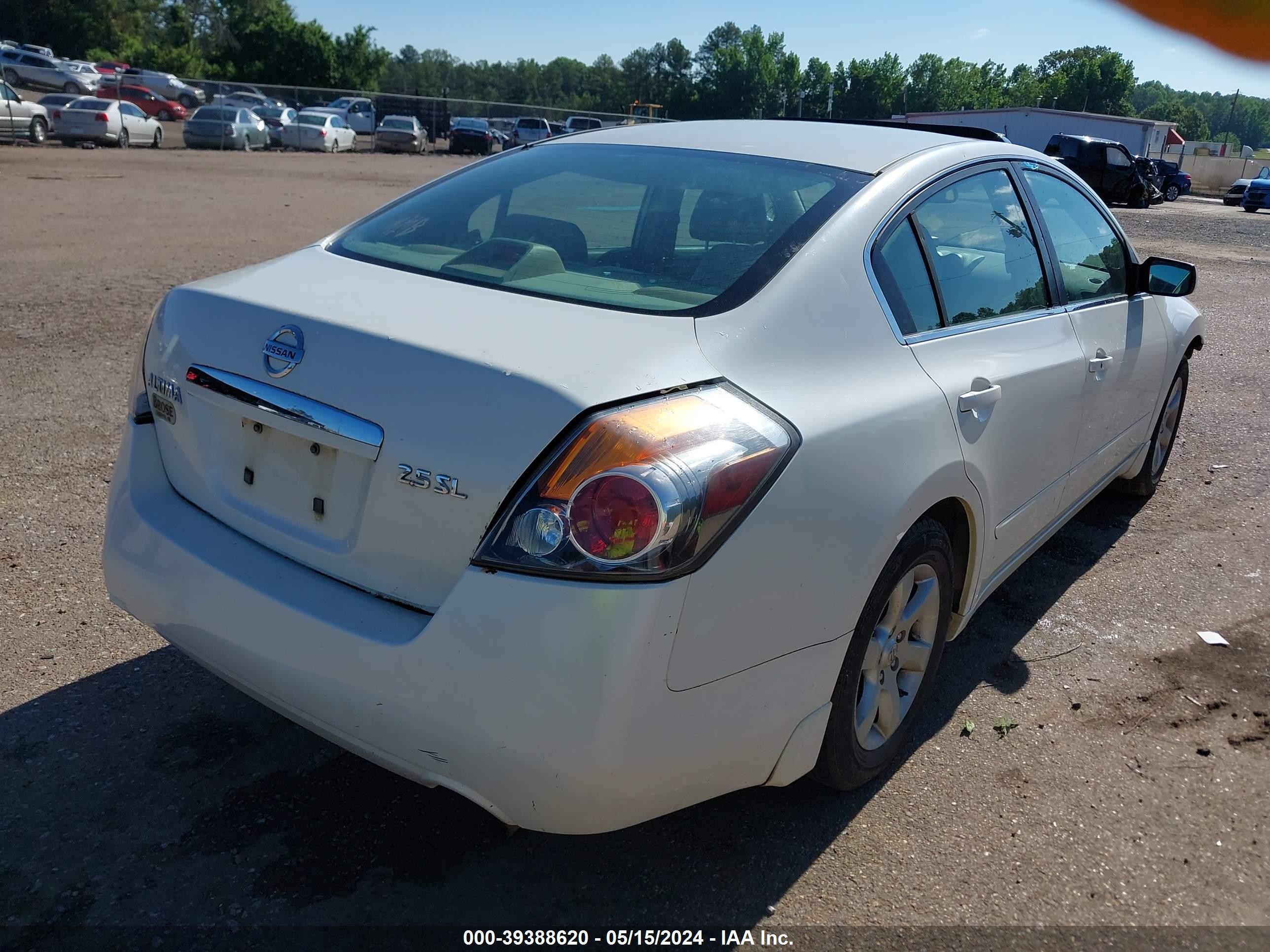 Photo 3 VIN: 1N4AL21E48N405851 - NISSAN ALTIMA 