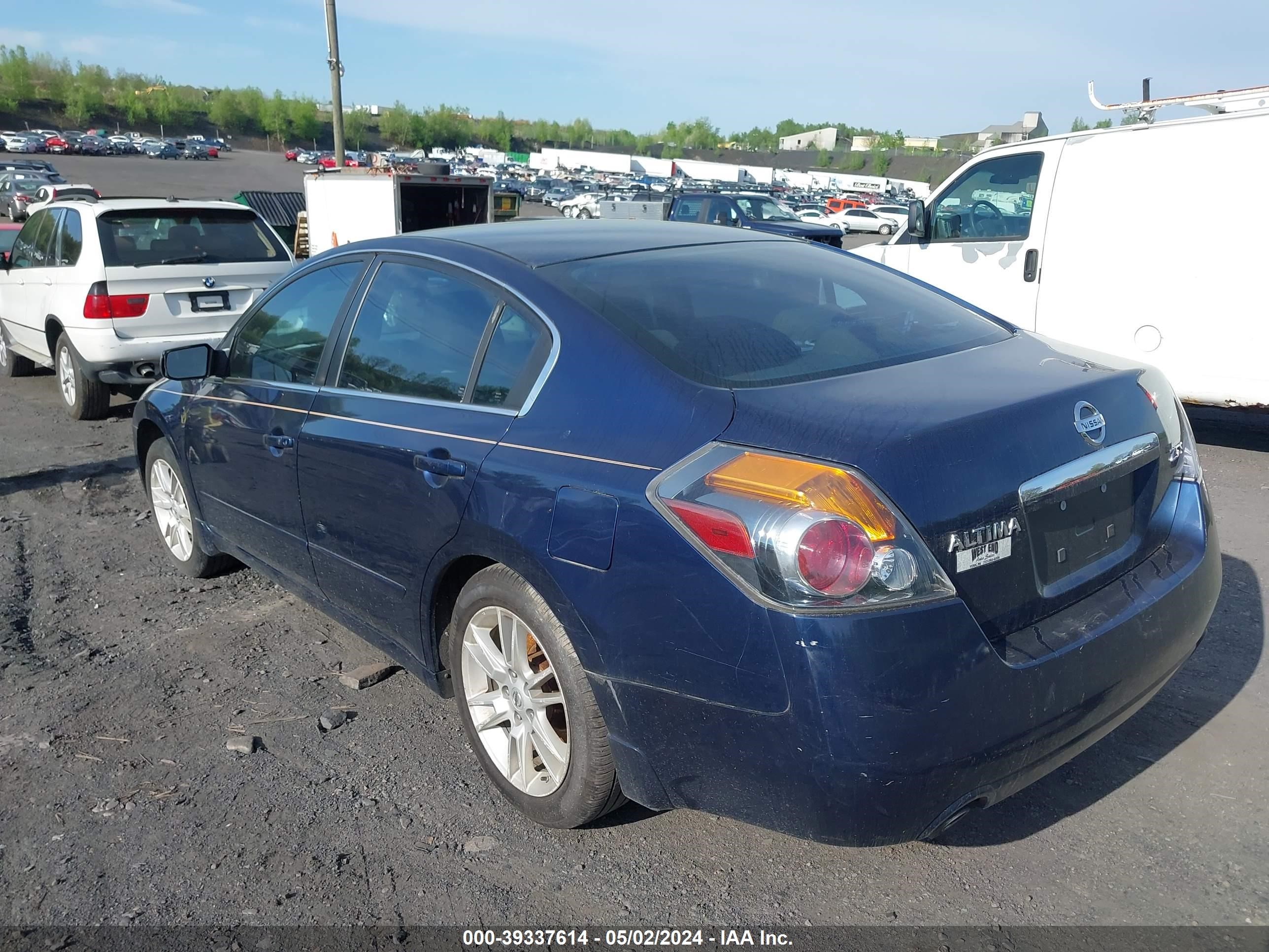 Photo 2 VIN: 1N4AL21E49C120015 - NISSAN ALTIMA 