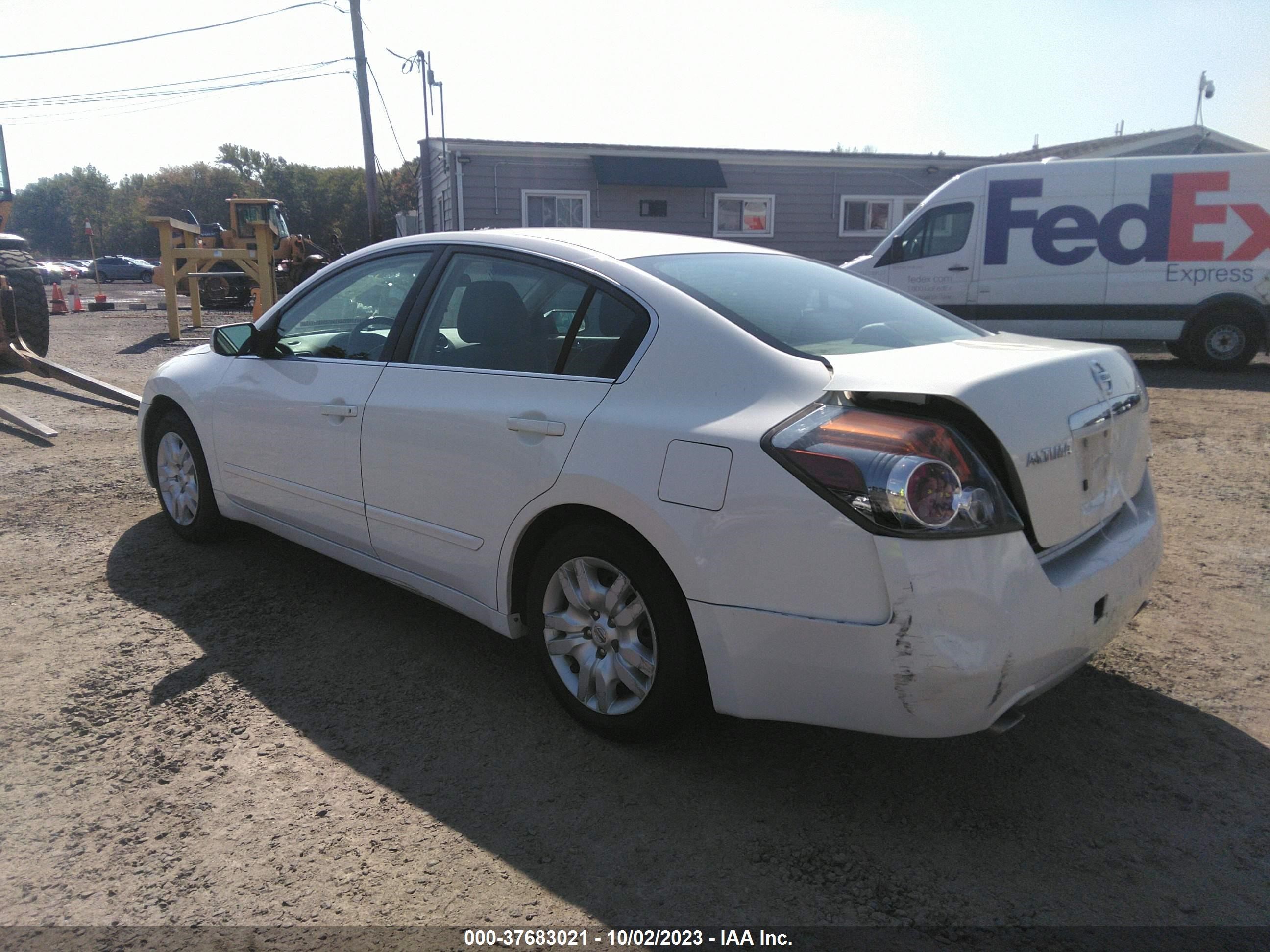 Photo 2 VIN: 1N4AL21E59C105930 - NISSAN ALTIMA 