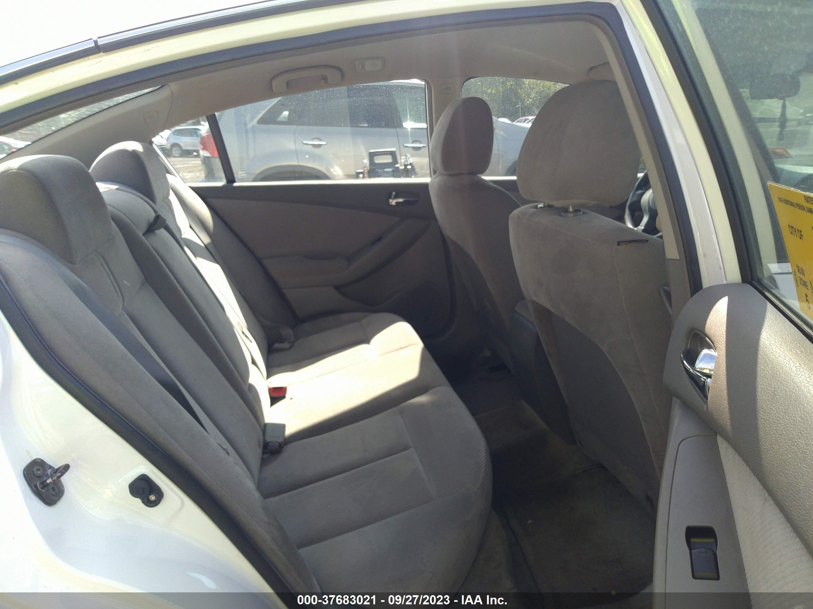 Photo 7 VIN: 1N4AL21E59C105930 - NISSAN ALTIMA 