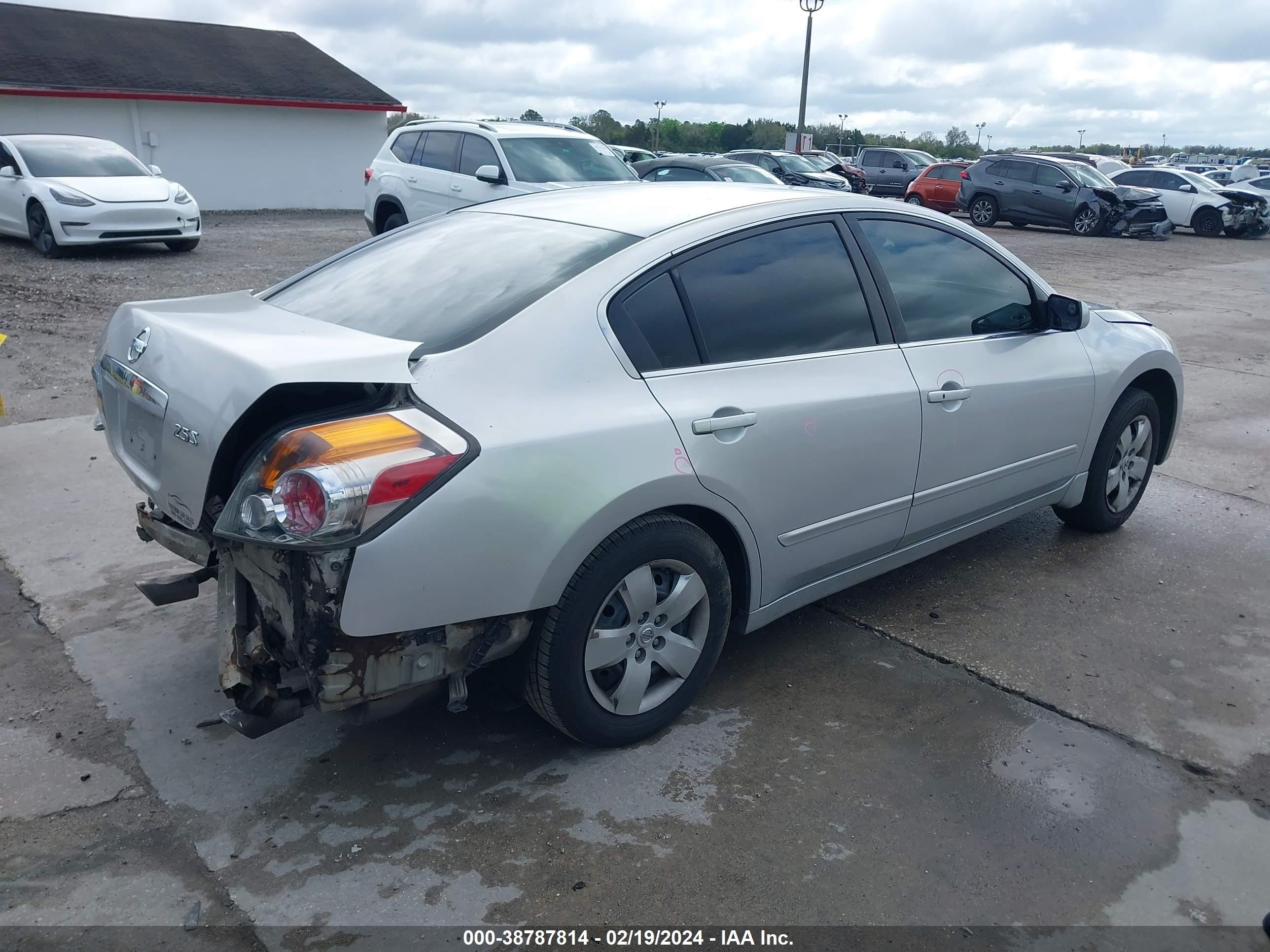 Photo 3 VIN: 1N4AL21E68C111749 - NISSAN ALTIMA 