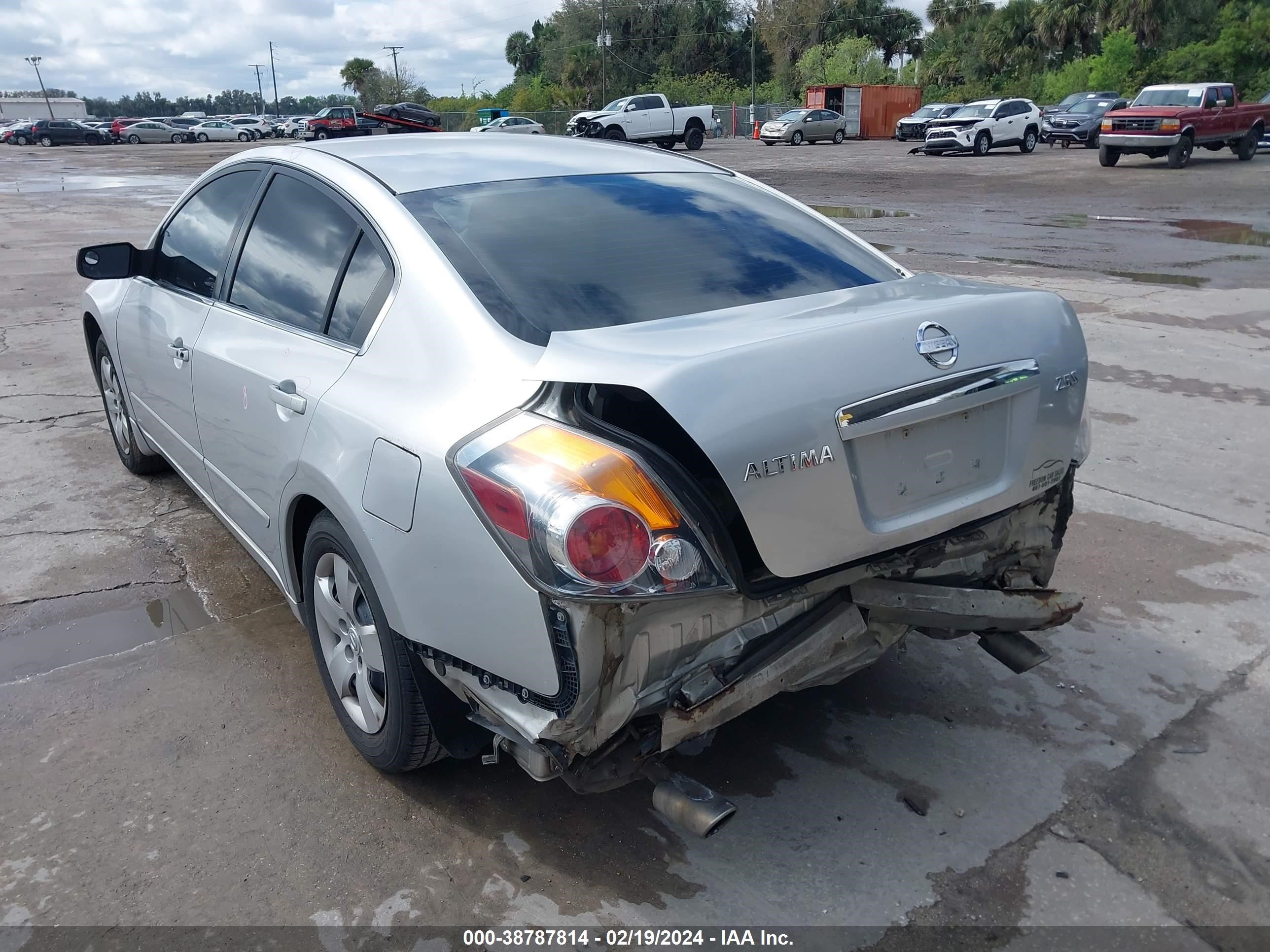 Photo 5 VIN: 1N4AL21E68C111749 - NISSAN ALTIMA 