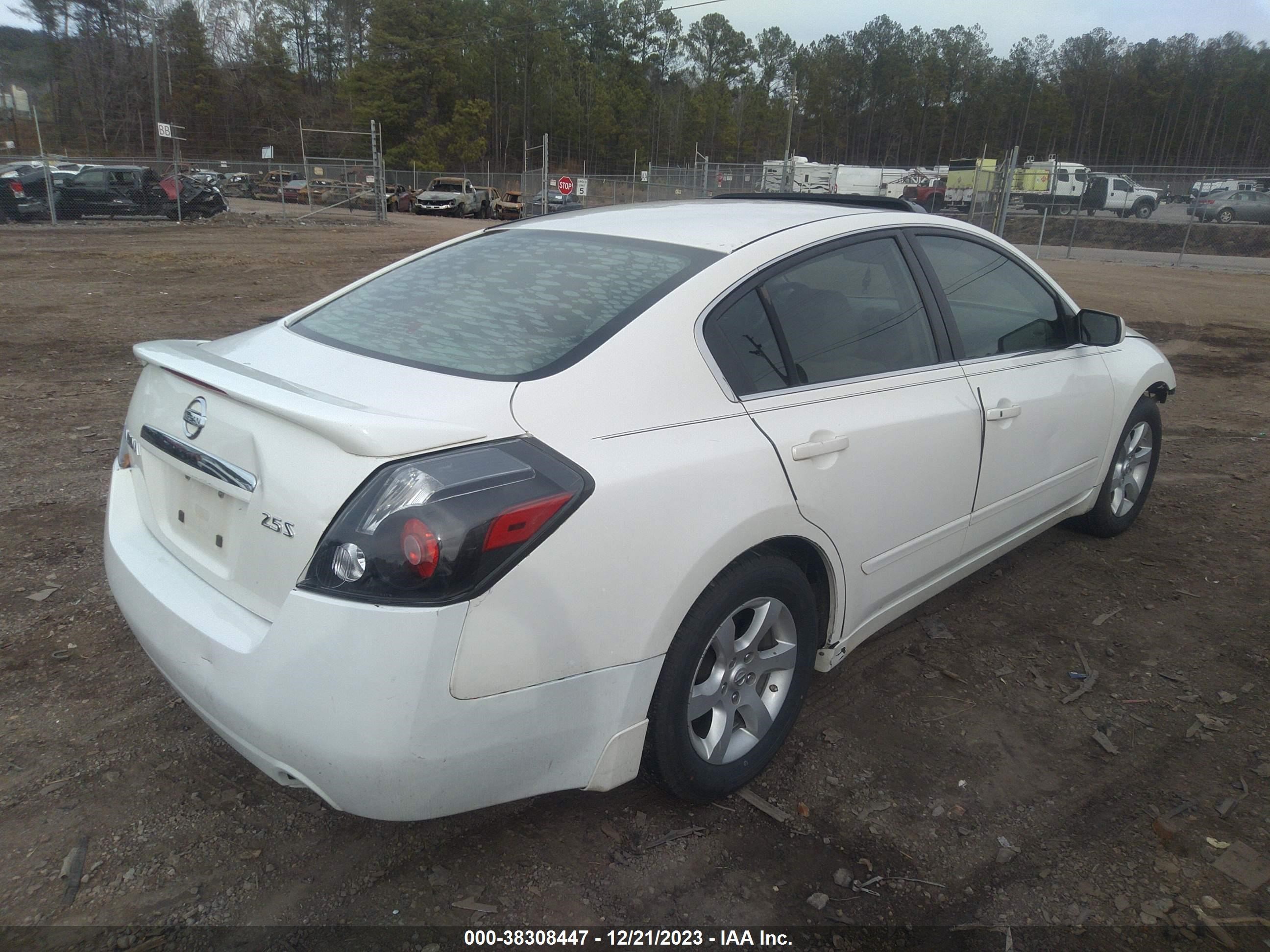 Photo 3 VIN: 1N4AL21E68C250635 - NISSAN ALTIMA 