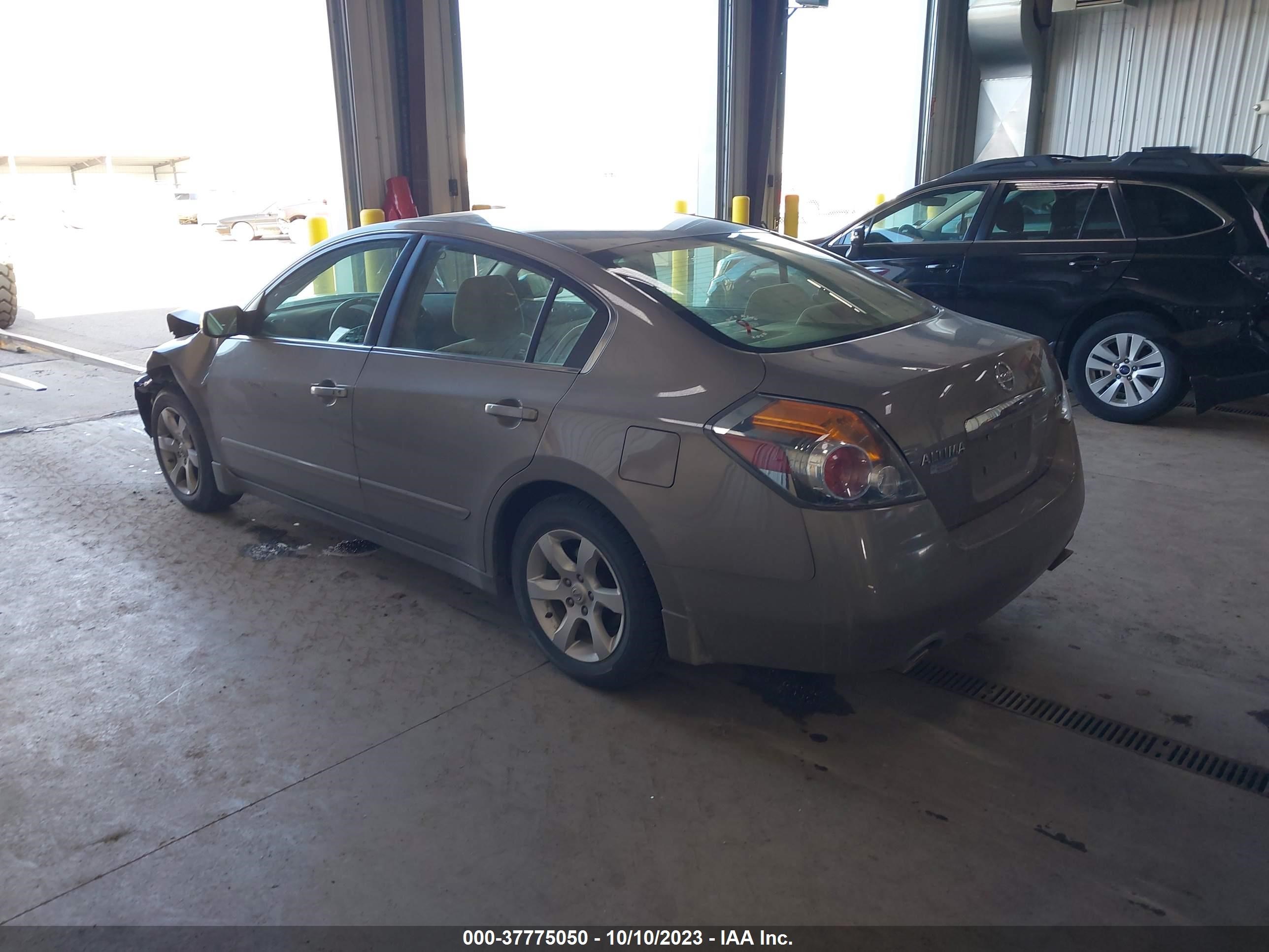 Photo 2 VIN: 1N4AL21E68N450757 - NISSAN ALTIMA 