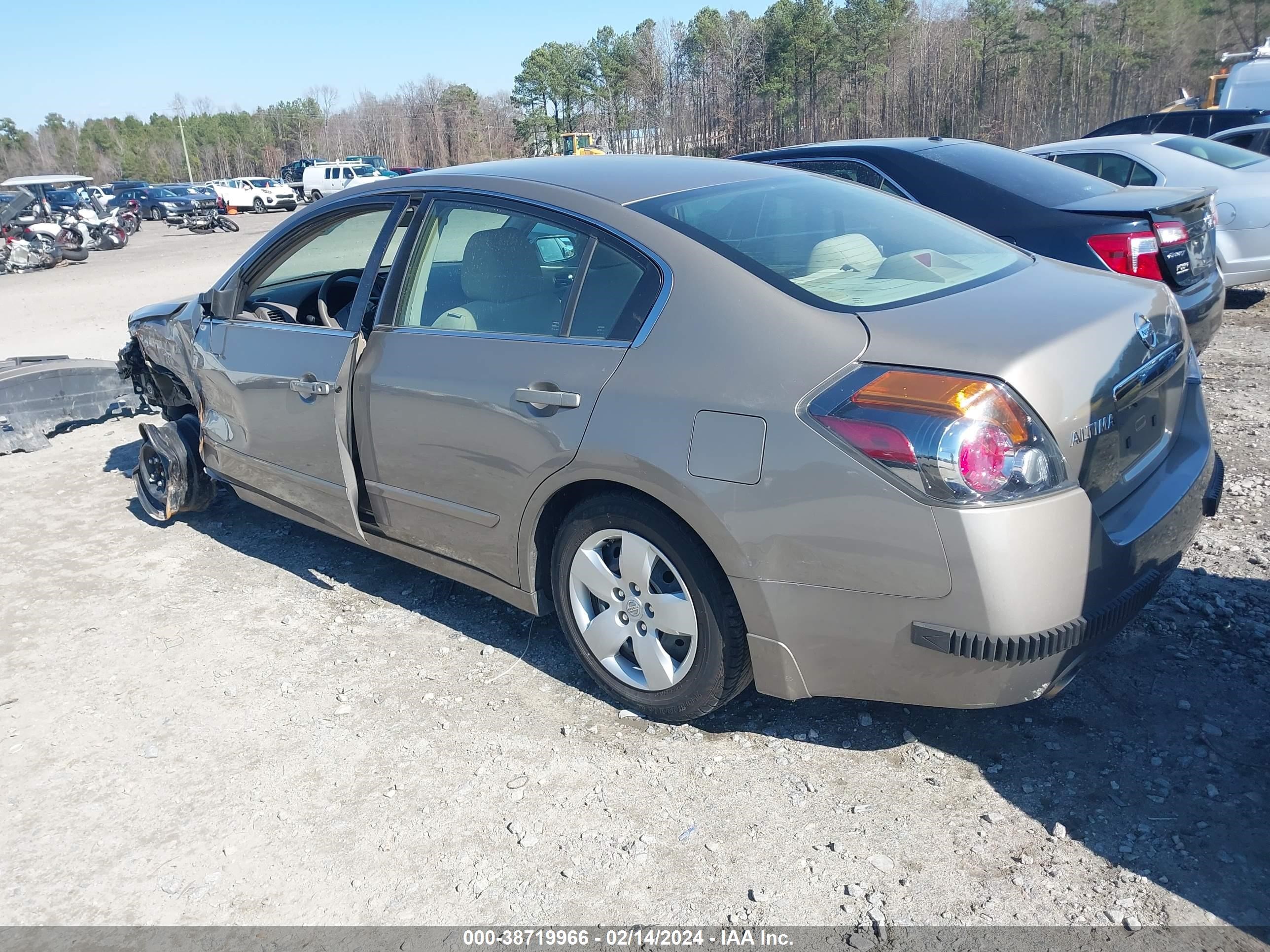 Photo 2 VIN: 1N4AL21E68N504462 - NISSAN ALTIMA 