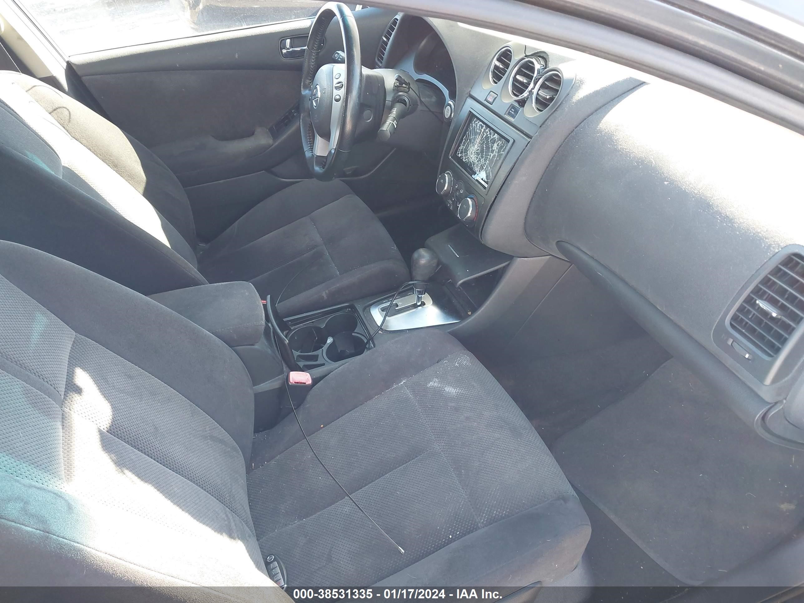 Photo 4 VIN: 1N4AL21E68N559011 - NISSAN ALTIMA 