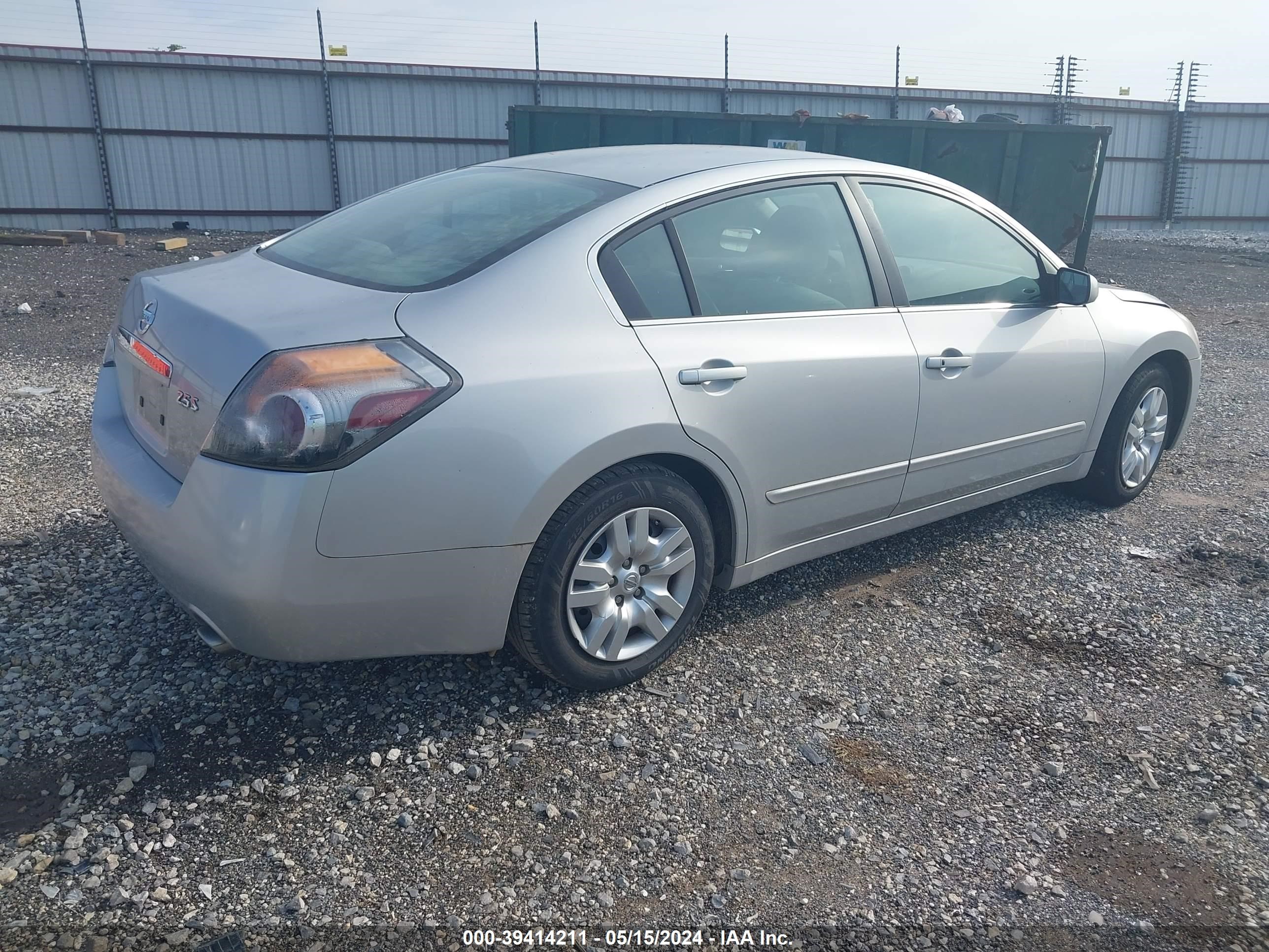 Photo 3 VIN: 1N4AL21E69N432390 - NISSAN ALTIMA 