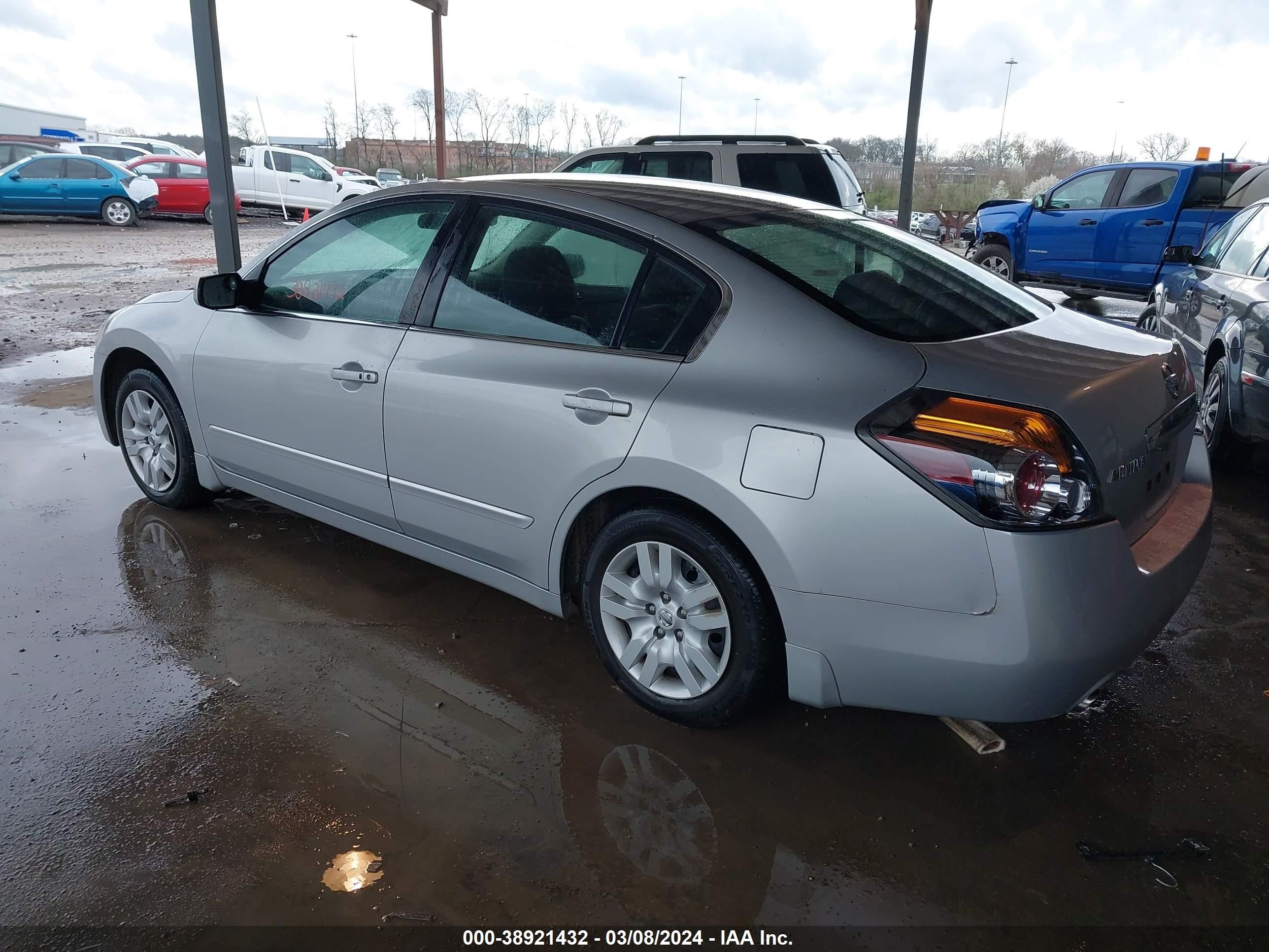 Photo 2 VIN: 1N4AL21E79N502589 - NISSAN ALTIMA 