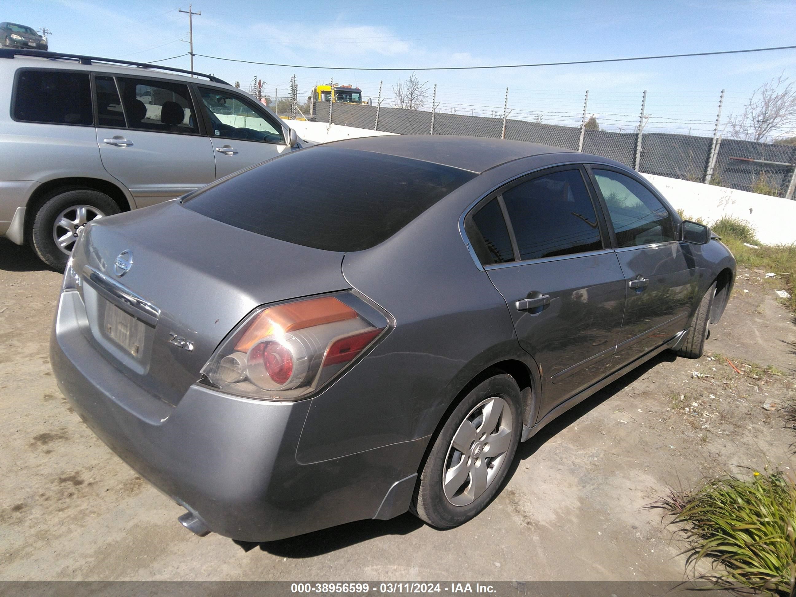 Photo 3 VIN: 1N4AL21E87C164046 - NISSAN ALTIMA 