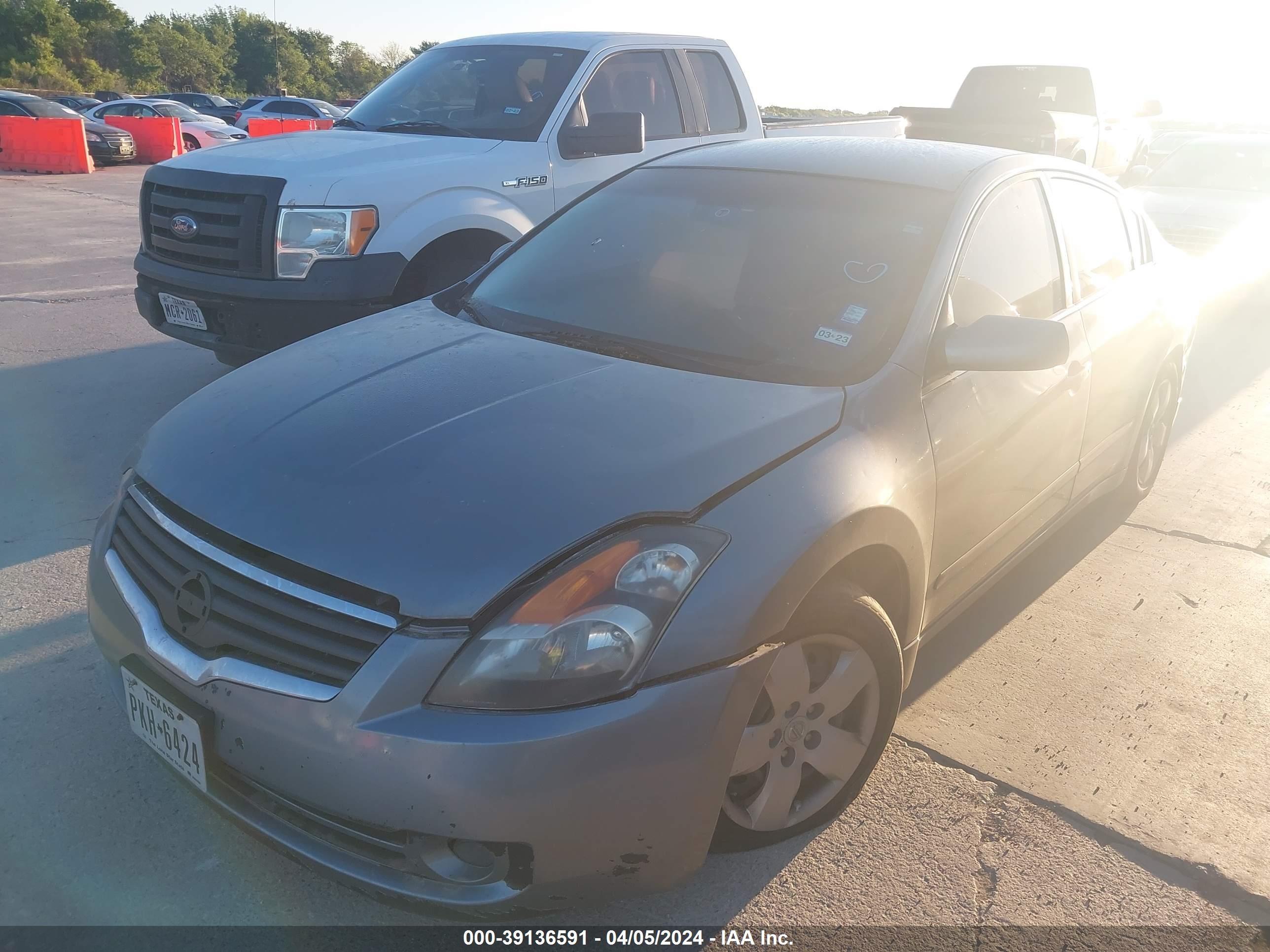 Photo 1 VIN: 1N4AL21E88C164744 - NISSAN ALTIMA 