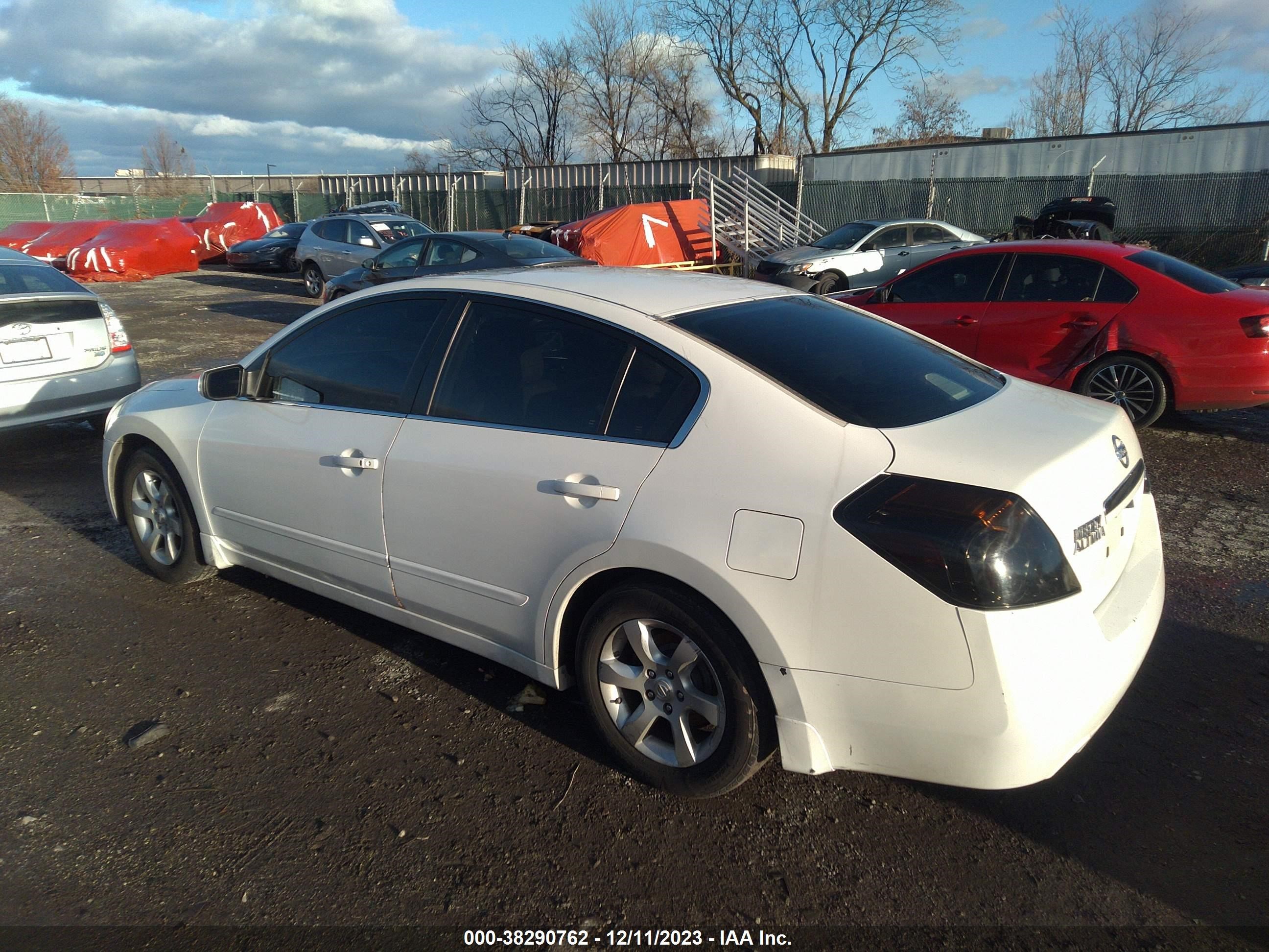 Photo 2 VIN: 1N4AL21E89N404817 - NISSAN ALTIMA 