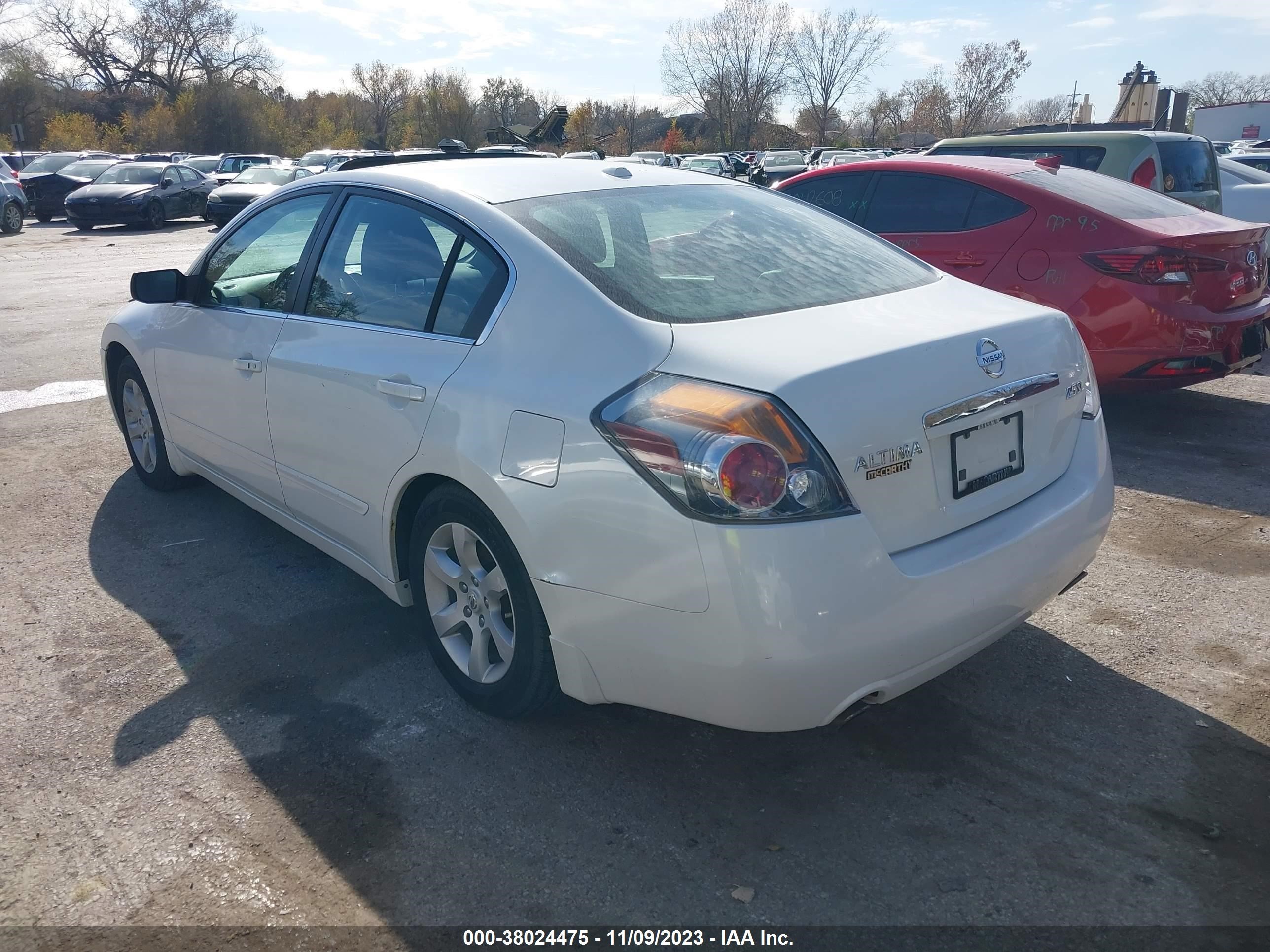 Photo 2 VIN: 1N4AL21EX8N480733 - NISSAN ALTIMA 