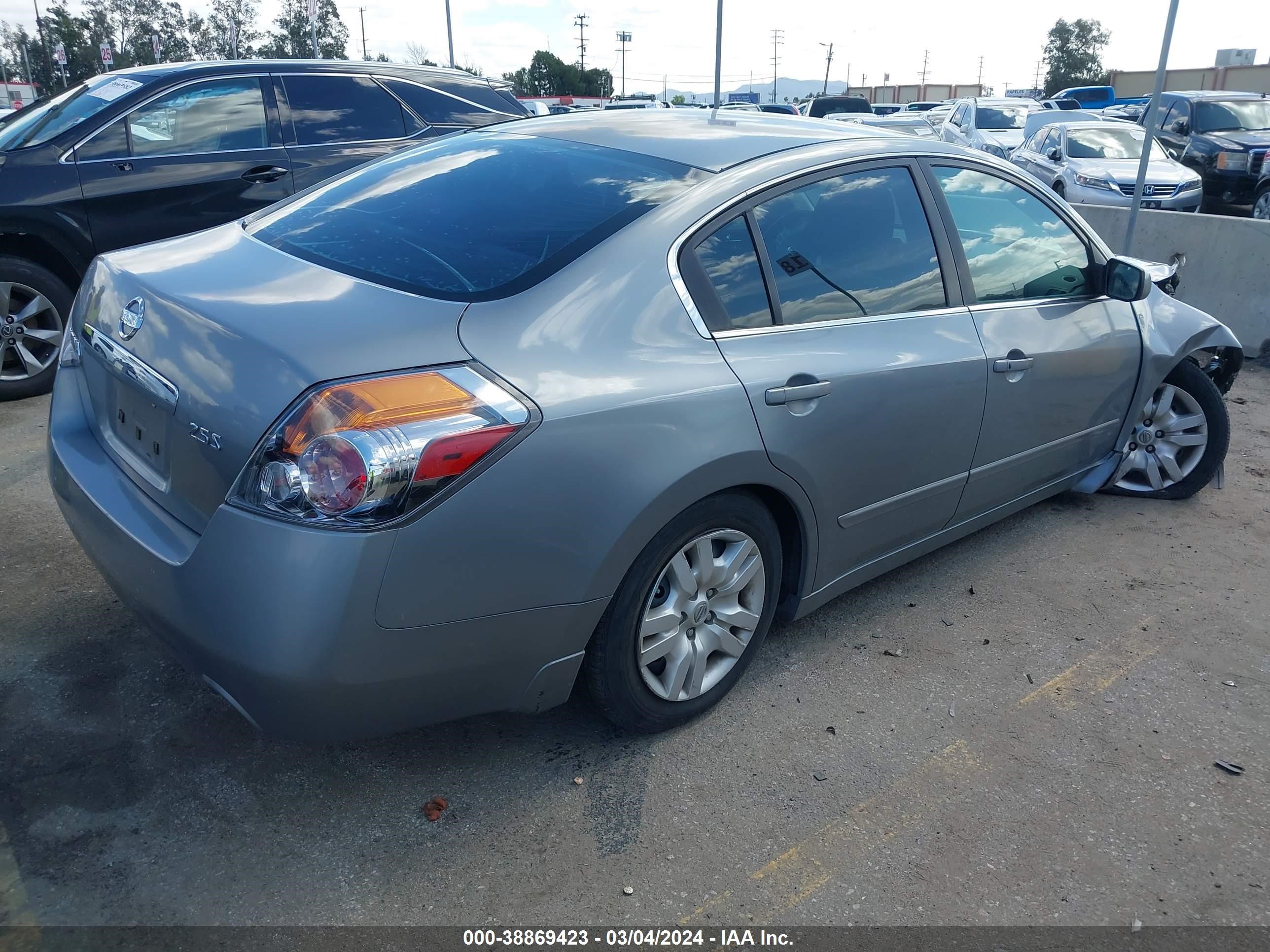 Photo 3 VIN: 1N4AL21EX9N492866 - NISSAN ALTIMA 