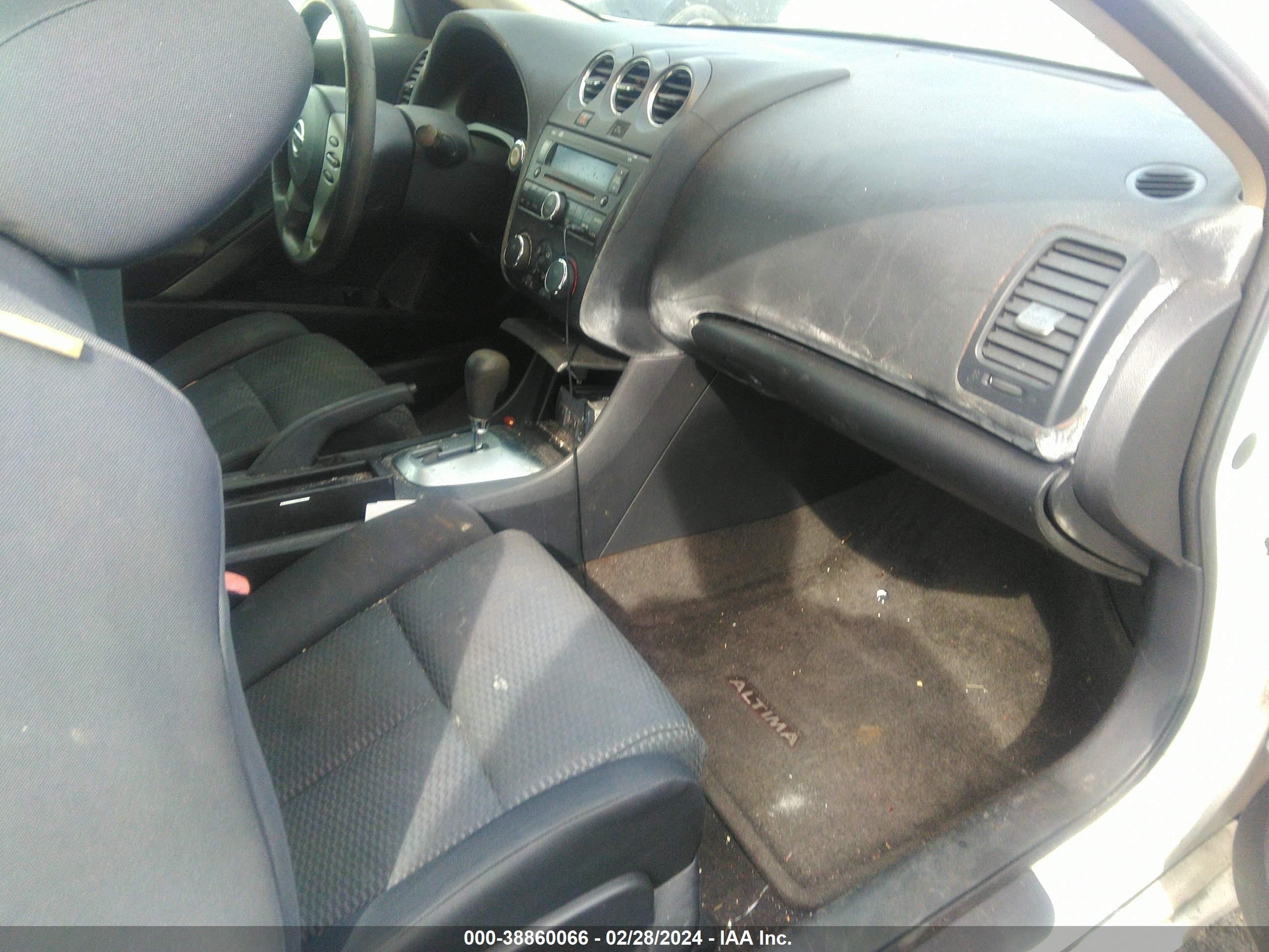 Photo 4 VIN: 1N4AL24E78C101632 - NISSAN ALTIMA 