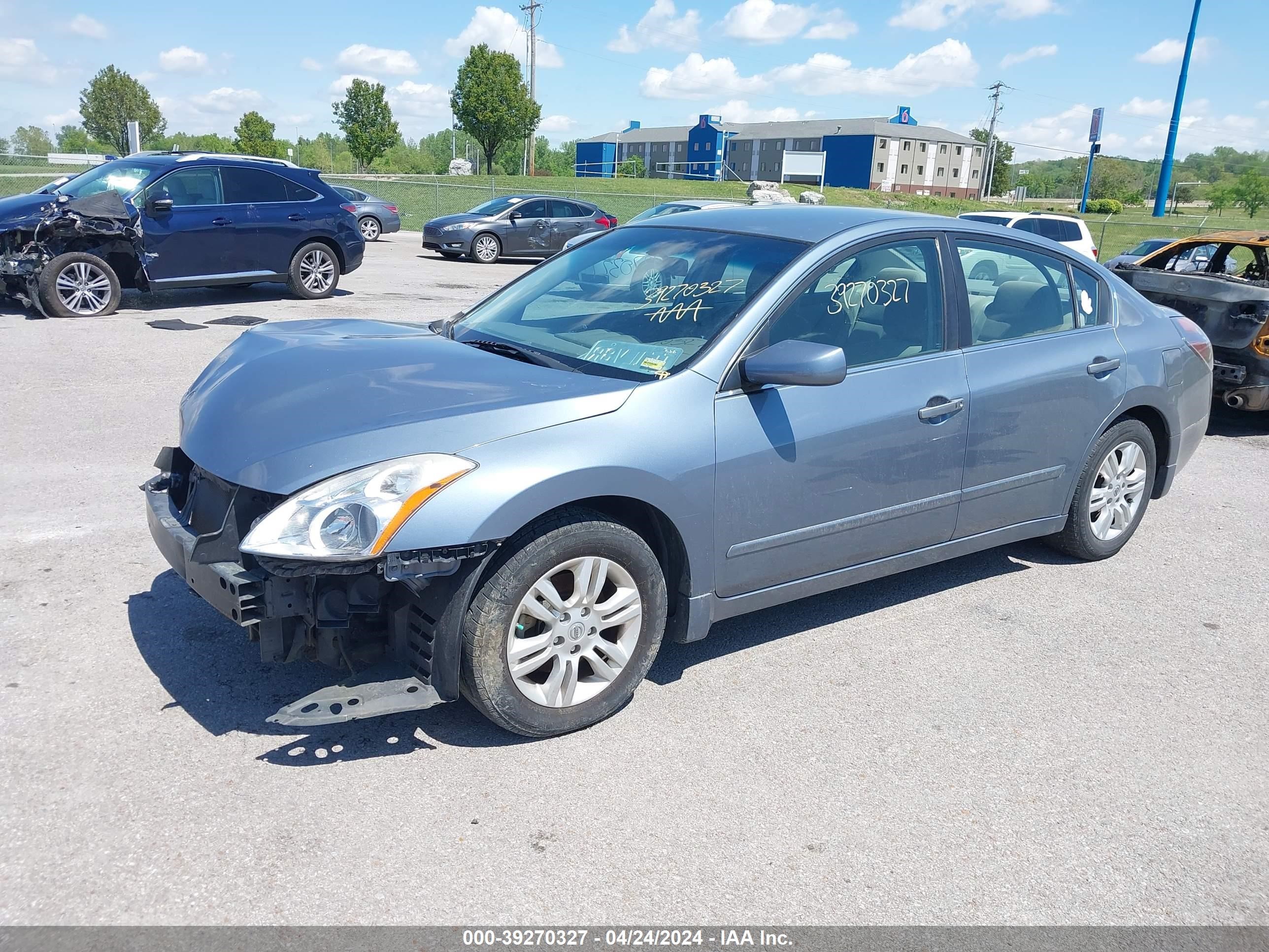 Photo 1 VIN: 1N4AL2AP0AN552823 - NISSAN ALTIMA 