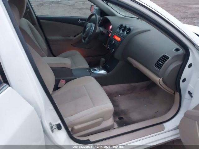 Photo 4 VIN: 1N4AL2AP0CN470531 - NISSAN ALTIMA 