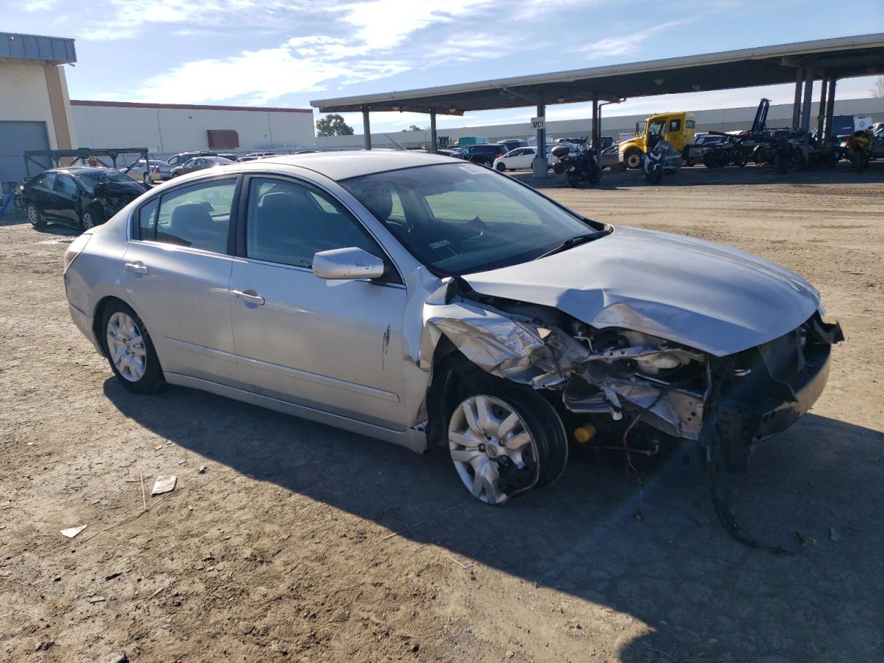 Photo 3 VIN: 1N4AL2AP0CN504225 - NISSAN ALTIMA 