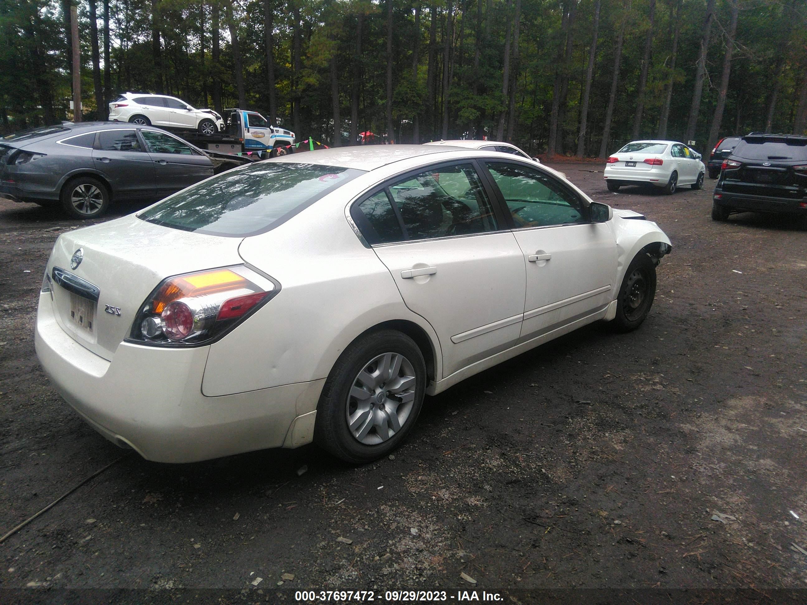 Photo 3 VIN: 1N4AL2AP1AN445229 - NISSAN ALTIMA 