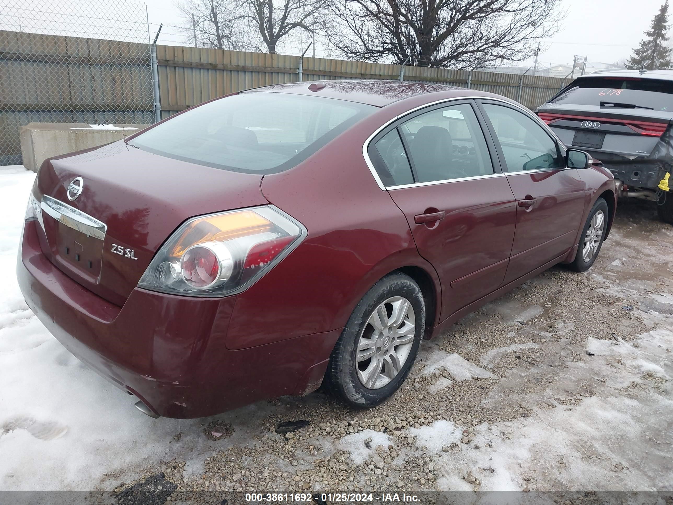 Photo 3 VIN: 1N4AL2AP1AN521841 - NISSAN ALTIMA 