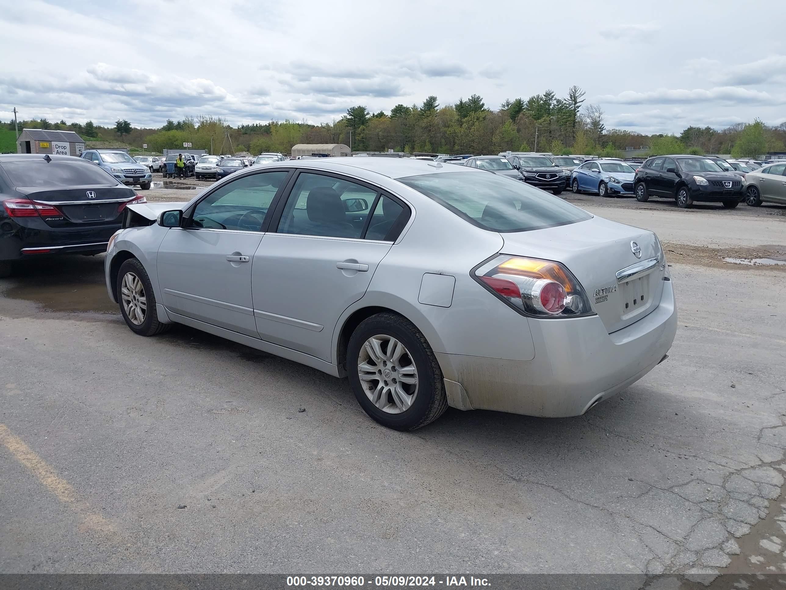 Photo 2 VIN: 1N4AL2AP1BN456944 - NISSAN ALTIMA 