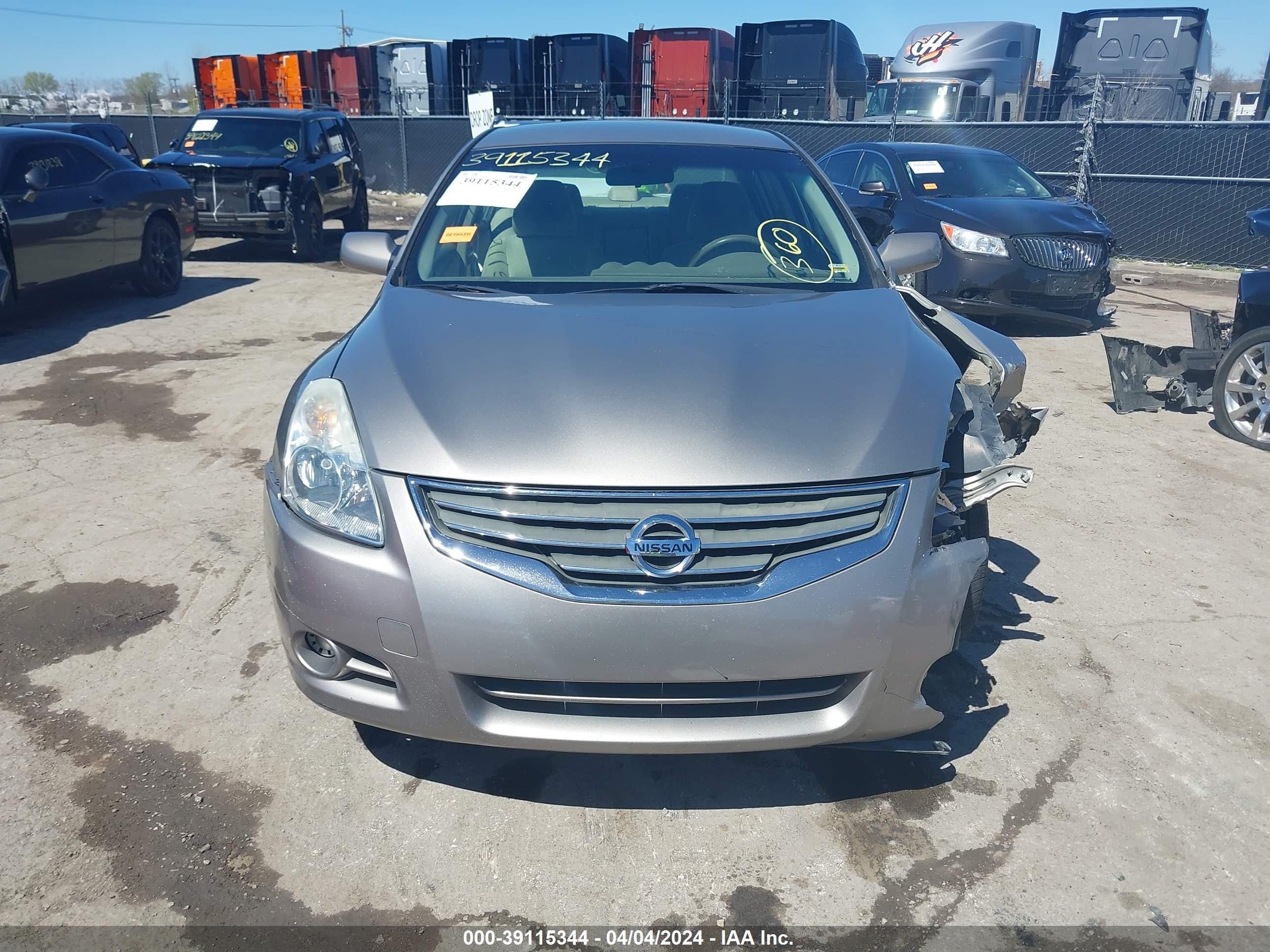 Photo 11 VIN: 1N4AL2AP1CC230917 - NISSAN ALTIMA 