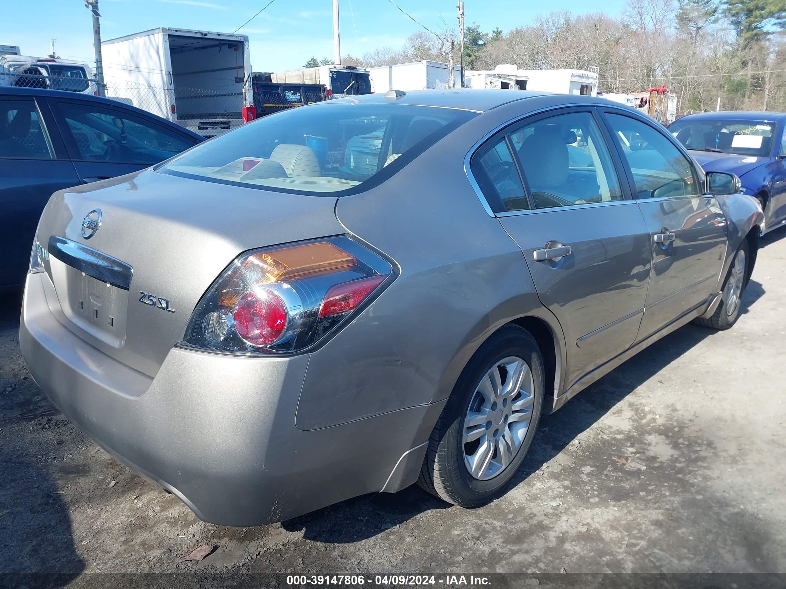 Photo 3 VIN: 1N4AL2AP1CN403162 - NISSAN ALTIMA 