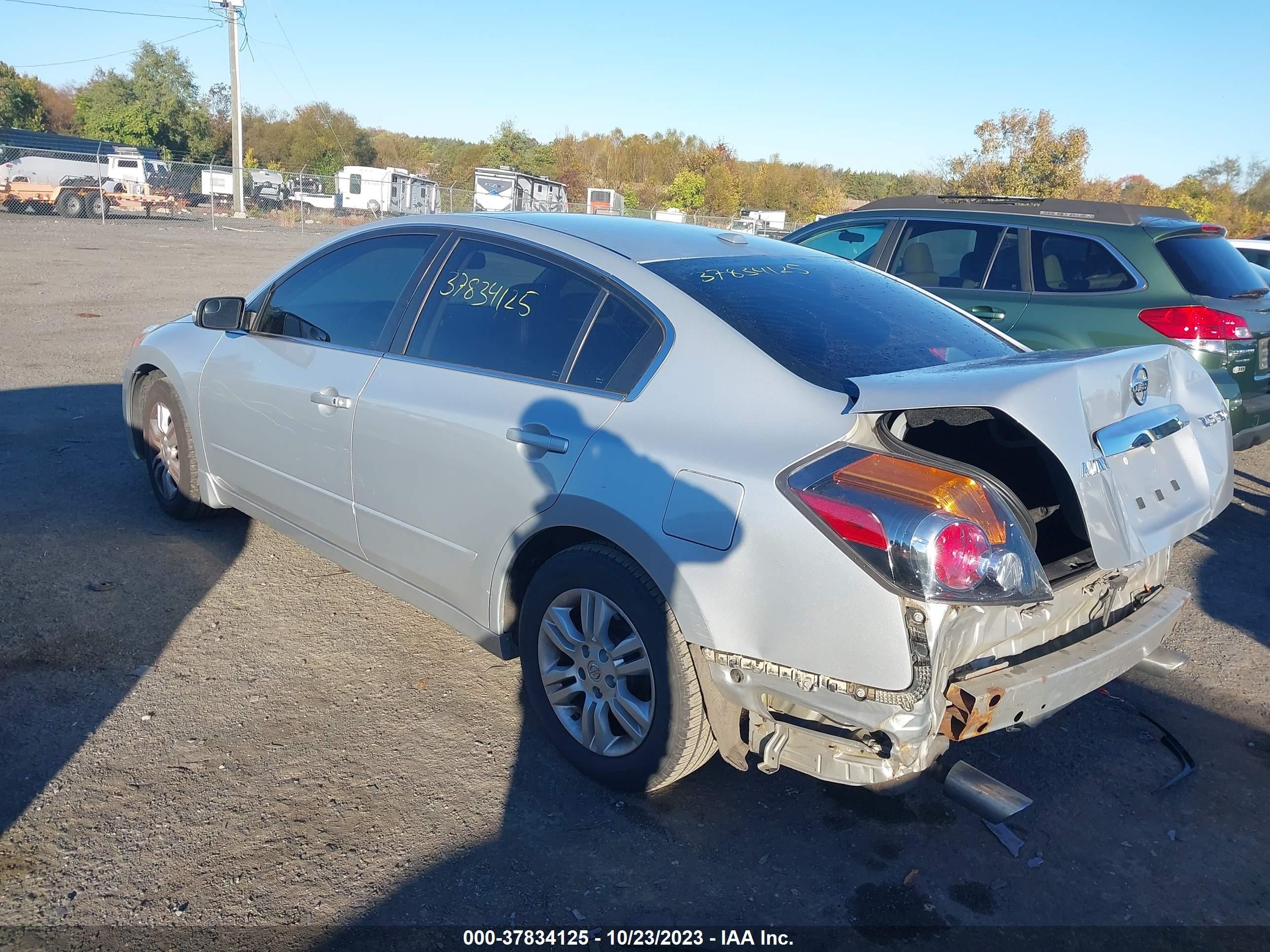 Photo 2 VIN: 1N4AL2AP2AN482032 - NISSAN ALTIMA 