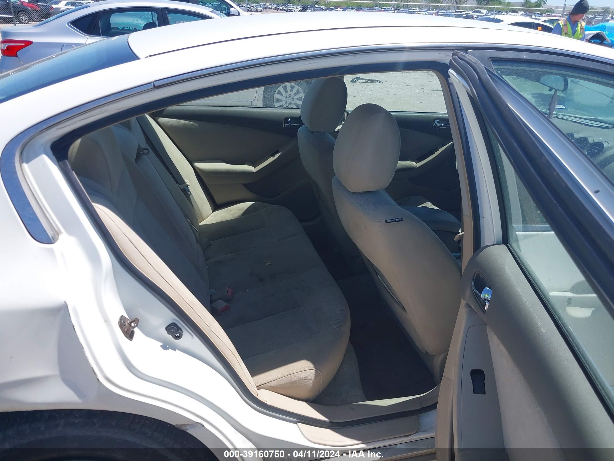 Photo 7 VIN: 1N4AL2AP2AN513117 - NISSAN ALTIMA 