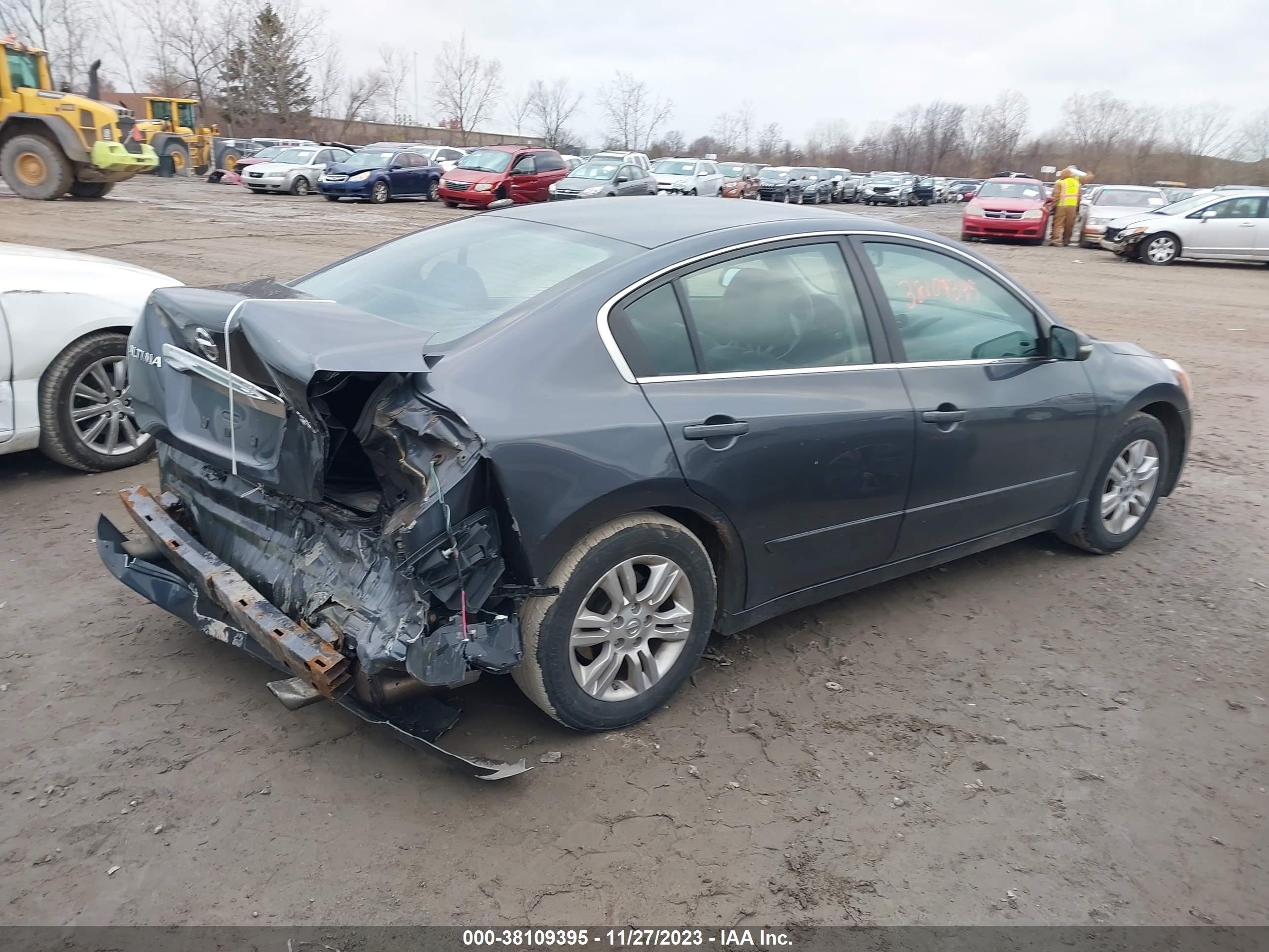 Photo 3 VIN: 1N4AL2AP2CC170310 - NISSAN ALTIMA 