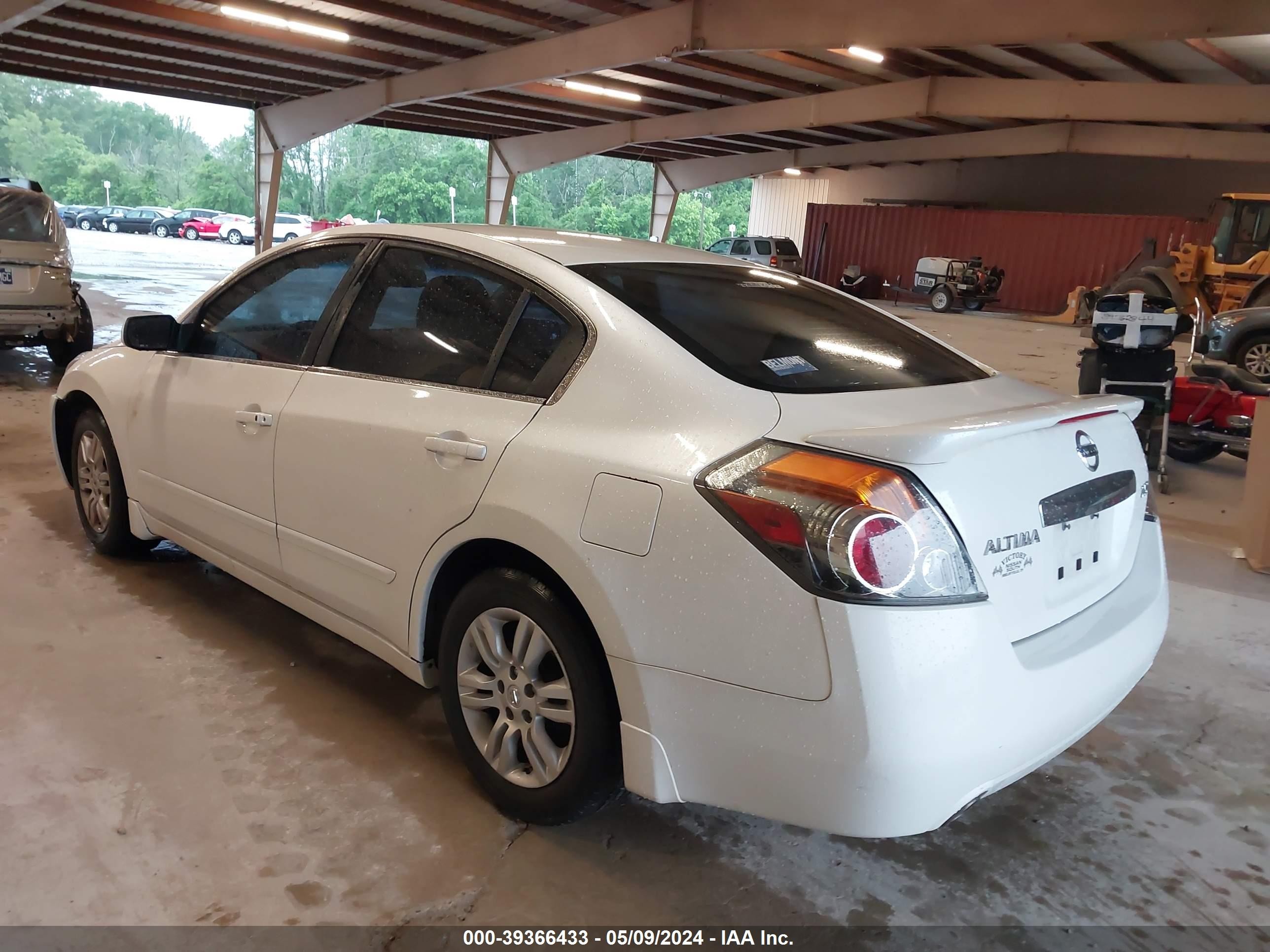 Photo 2 VIN: 1N4AL2AP2CC180030 - NISSAN ALTIMA 