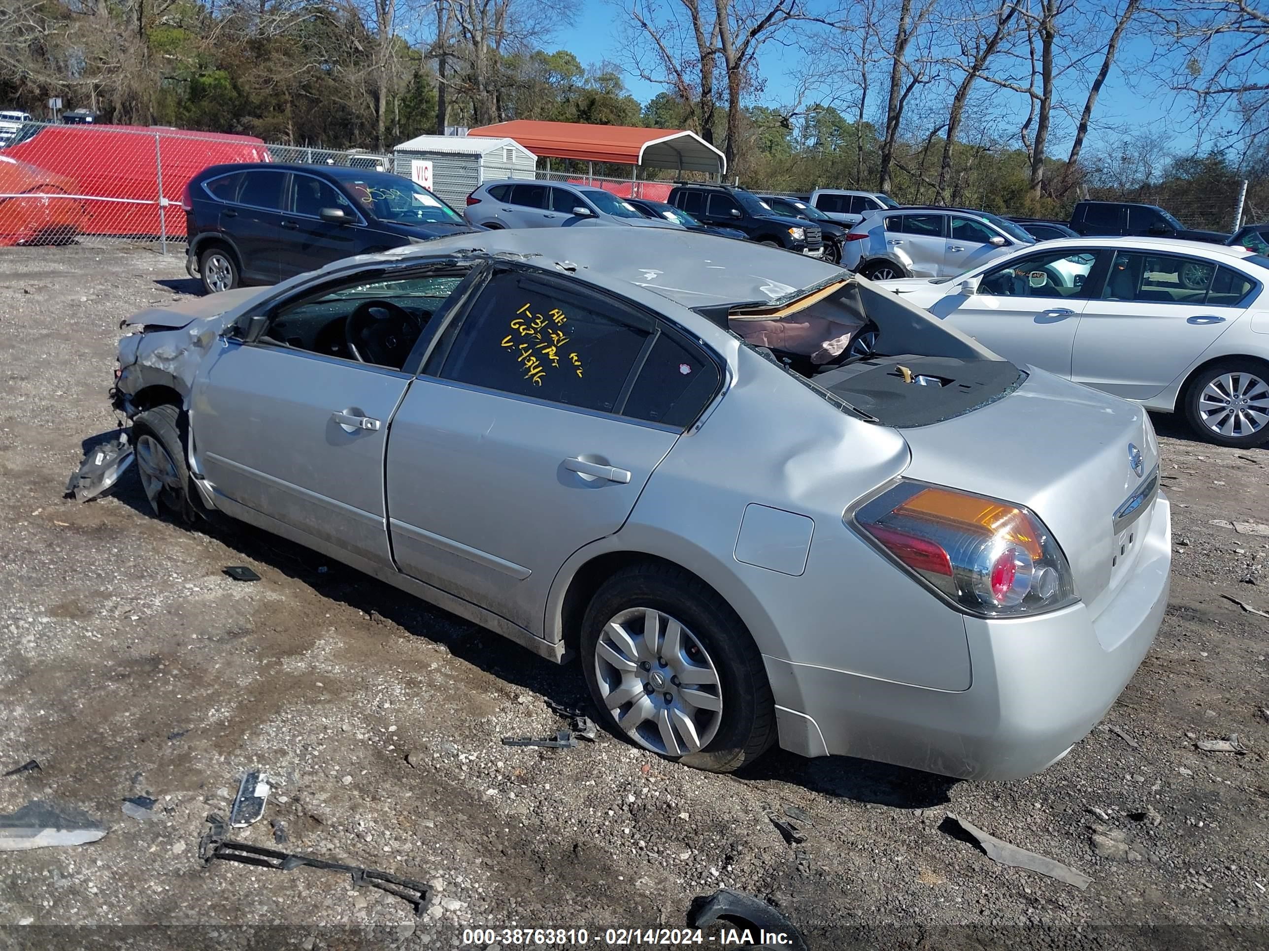 Photo 2 VIN: 1N4AL2AP2CC194946 - NISSAN ALTIMA 