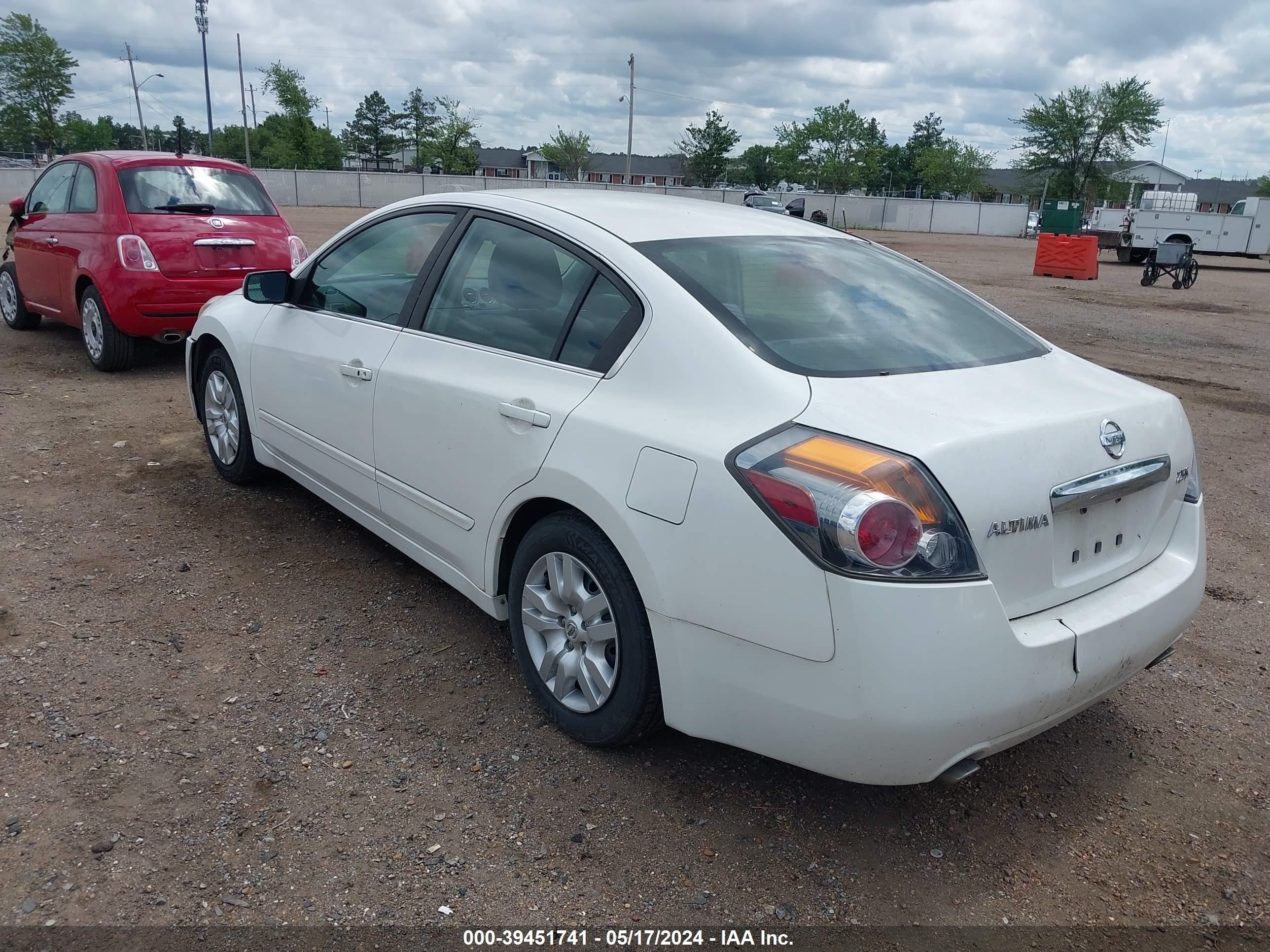 Photo 2 VIN: 1N4AL2AP3BC165437 - NISSAN ALTIMA 