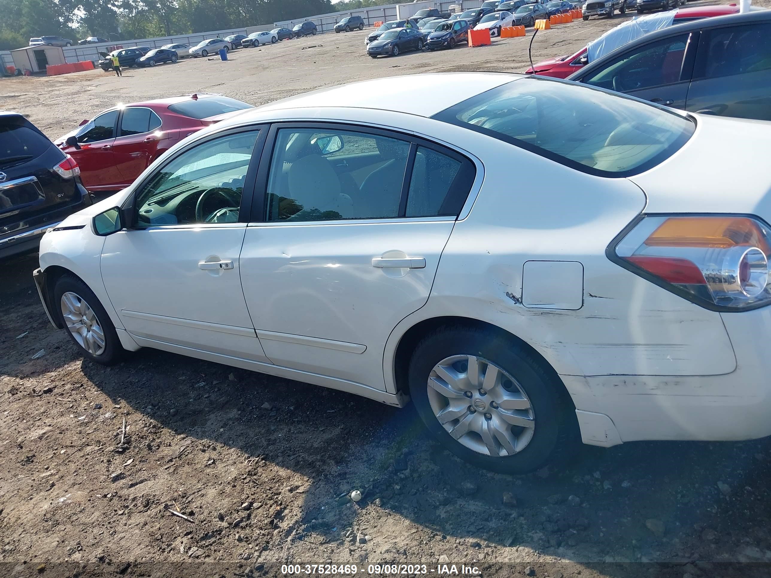 Photo 13 VIN: 1N4AL2AP3CC177282 - NISSAN ALTIMA 