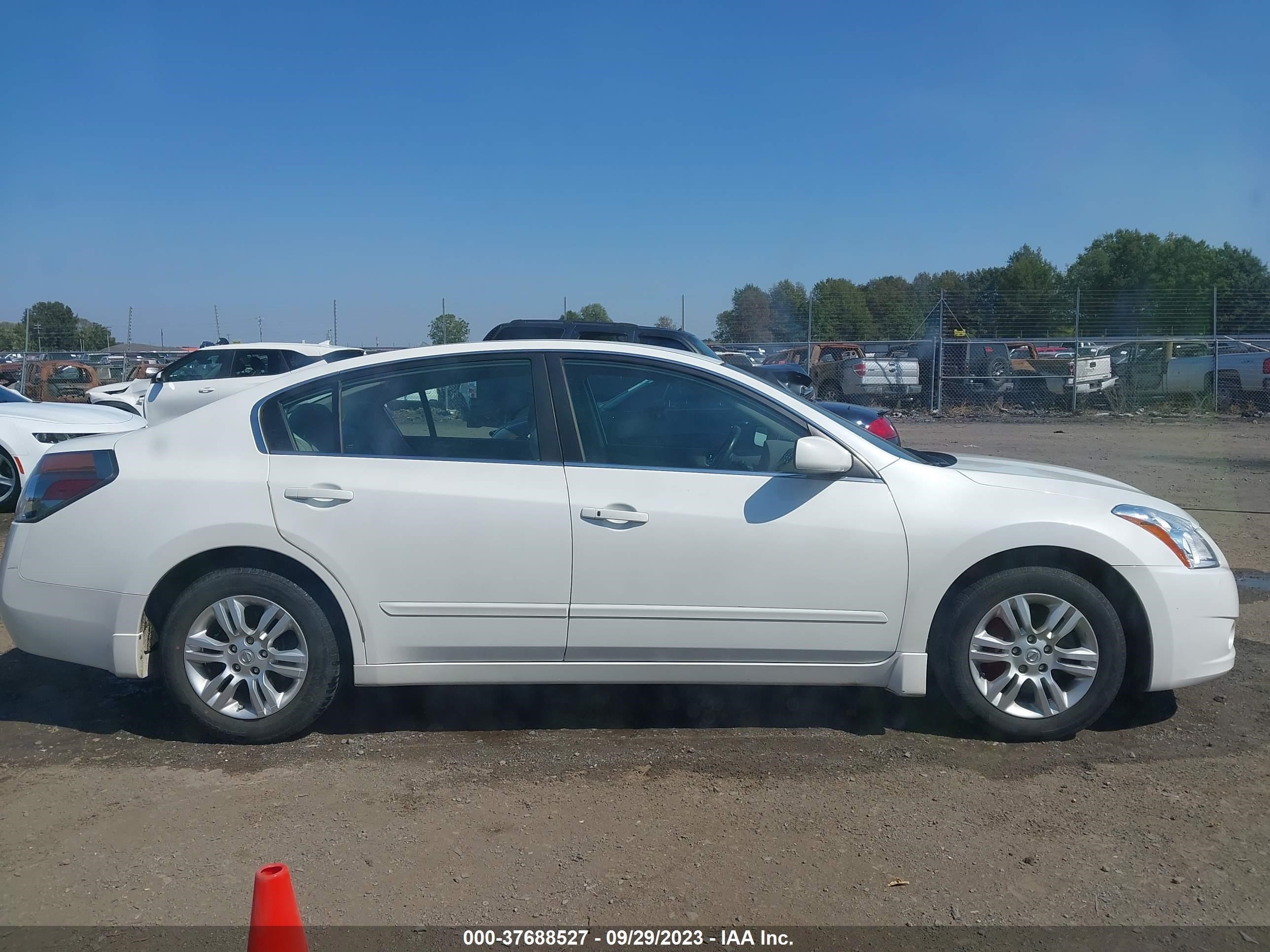 Photo 12 VIN: 1N4AL2AP3CN401820 - NISSAN ALTIMA 