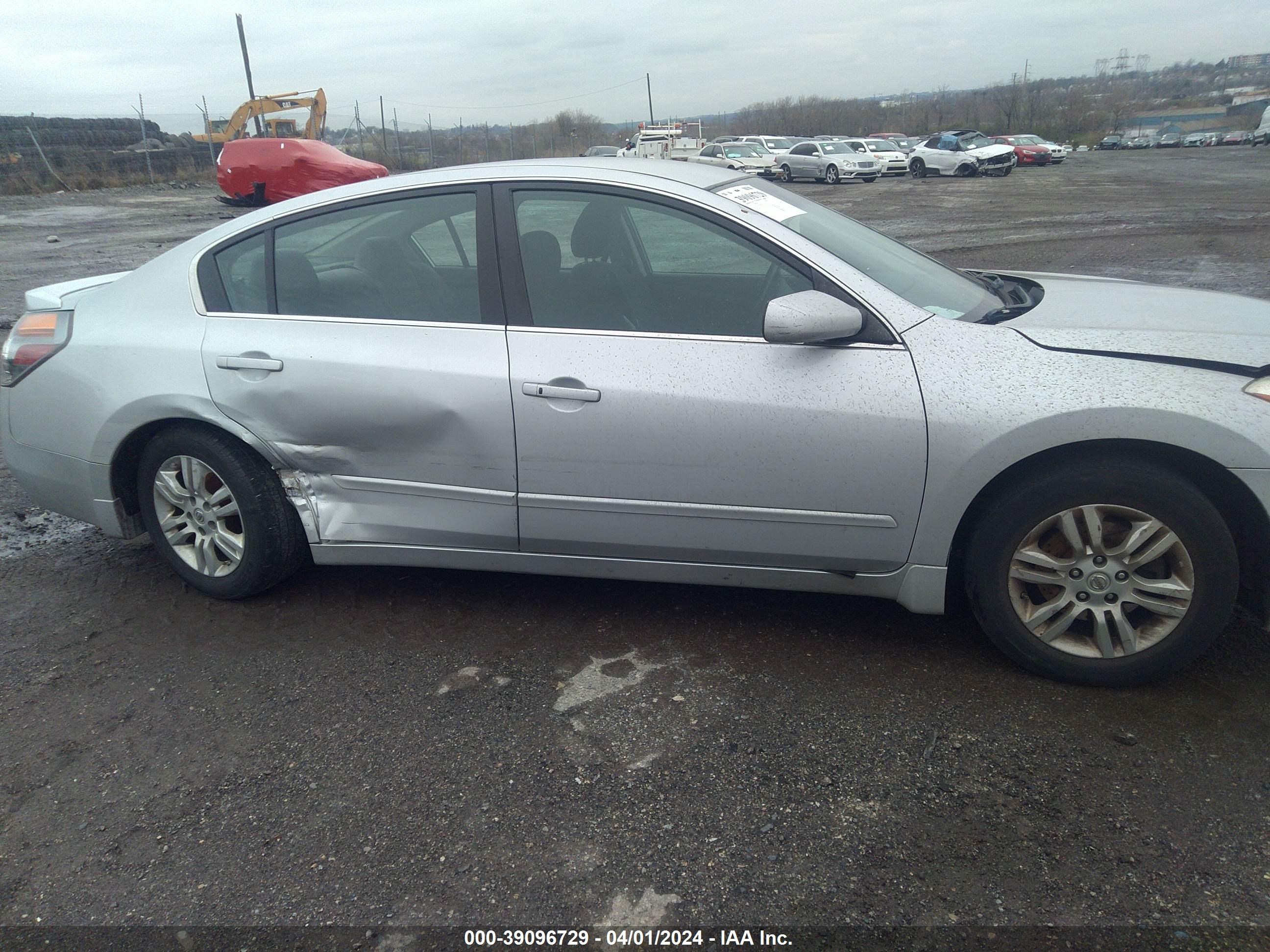 Photo 5 VIN: 1N4AL2AP3CN555198 - NISSAN ALTIMA 