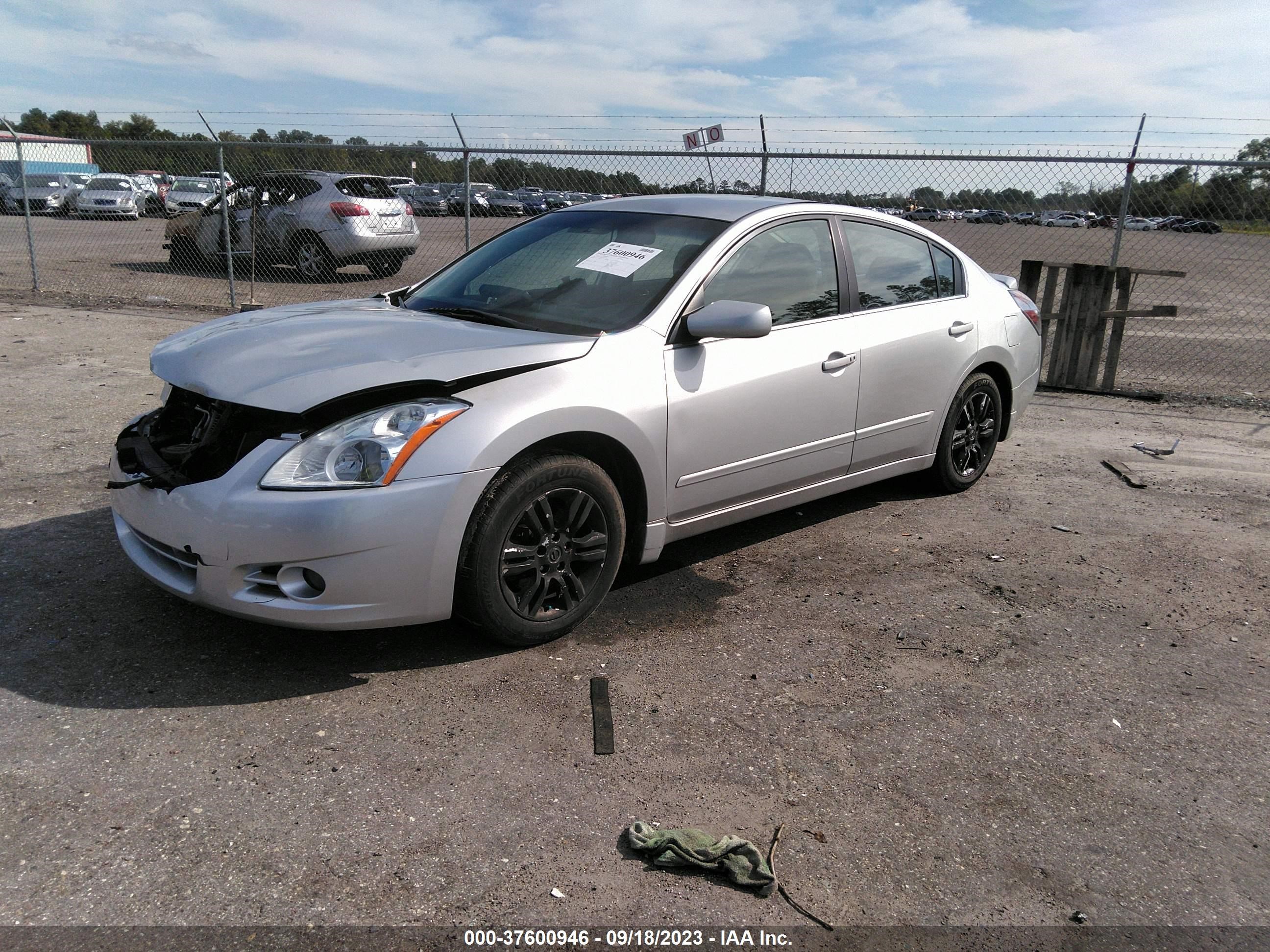 Photo 1 VIN: 1N4AL2AP3CN562930 - NISSAN ALTIMA 