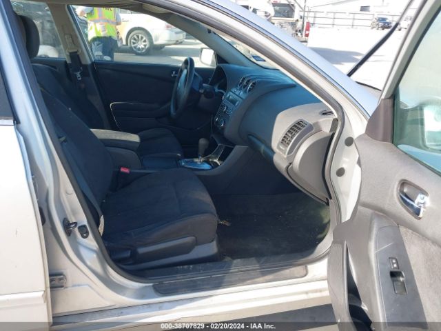 Photo 4 VIN: 1N4AL2AP4AN440932 - NISSAN ALTIMA 