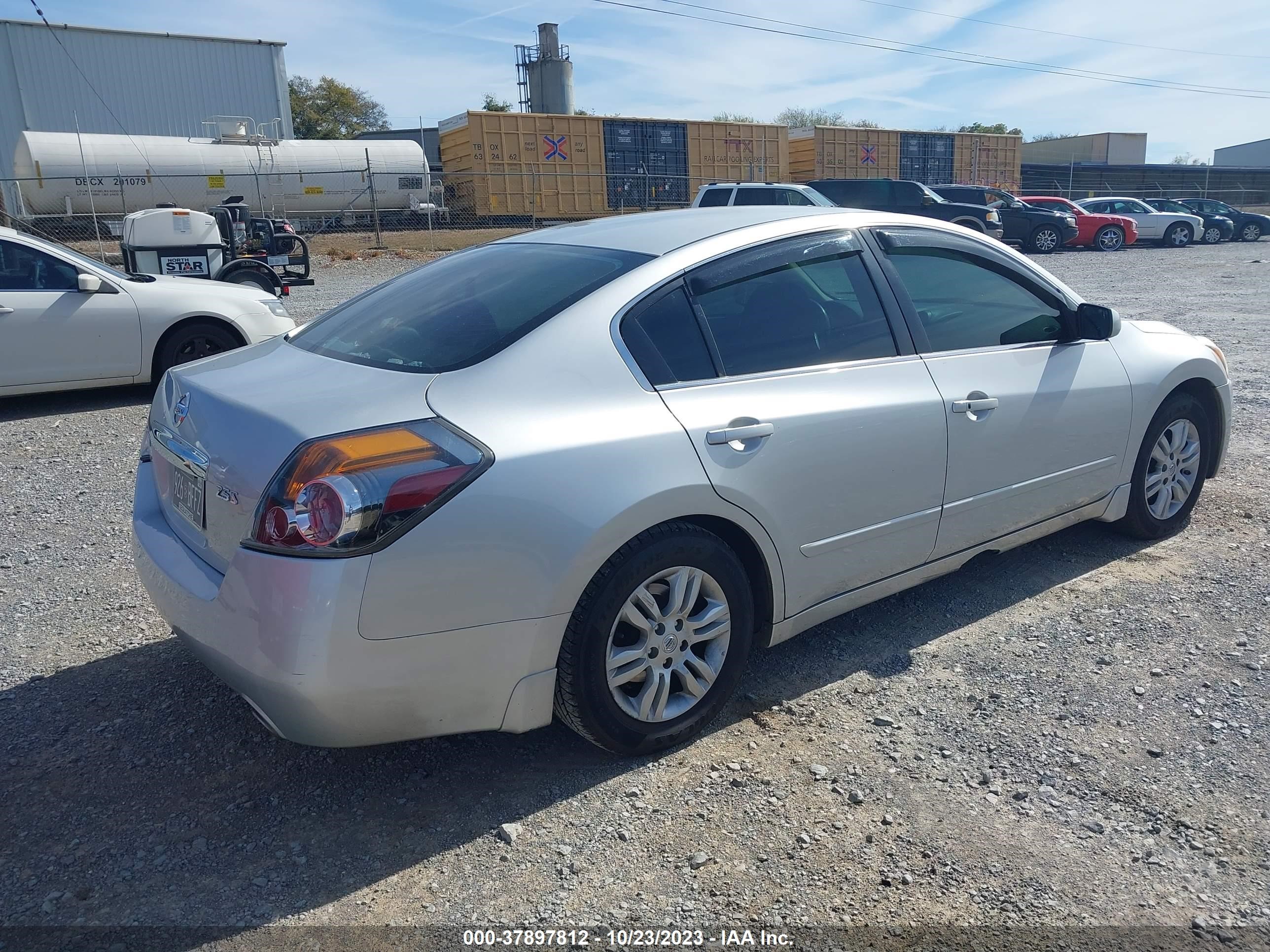 Photo 3 VIN: 1N4AL2AP5CC106617 - NISSAN ALTIMA 