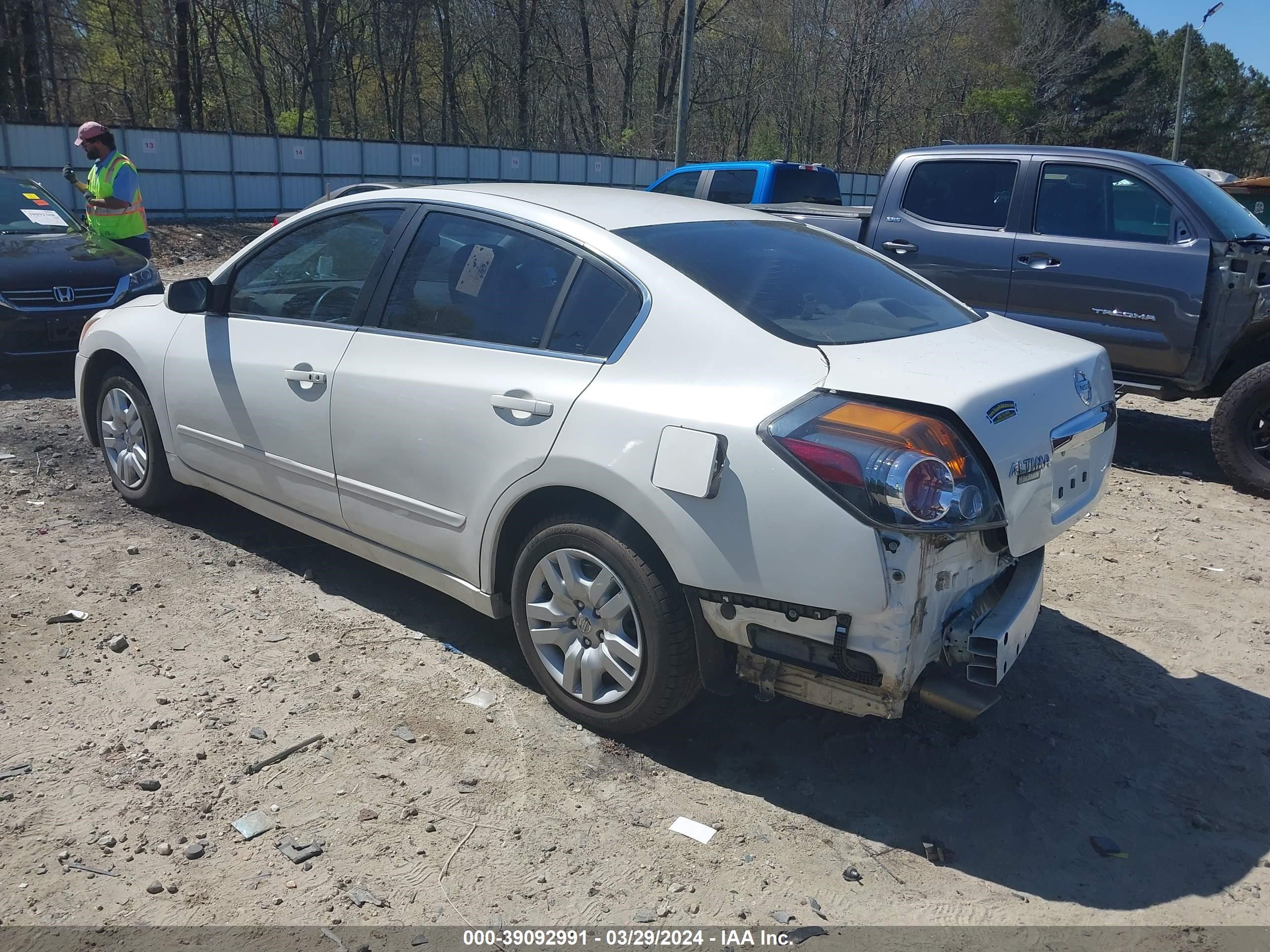 Photo 2 VIN: 1N4AL2AP6AC102007 - NISSAN ALTIMA 