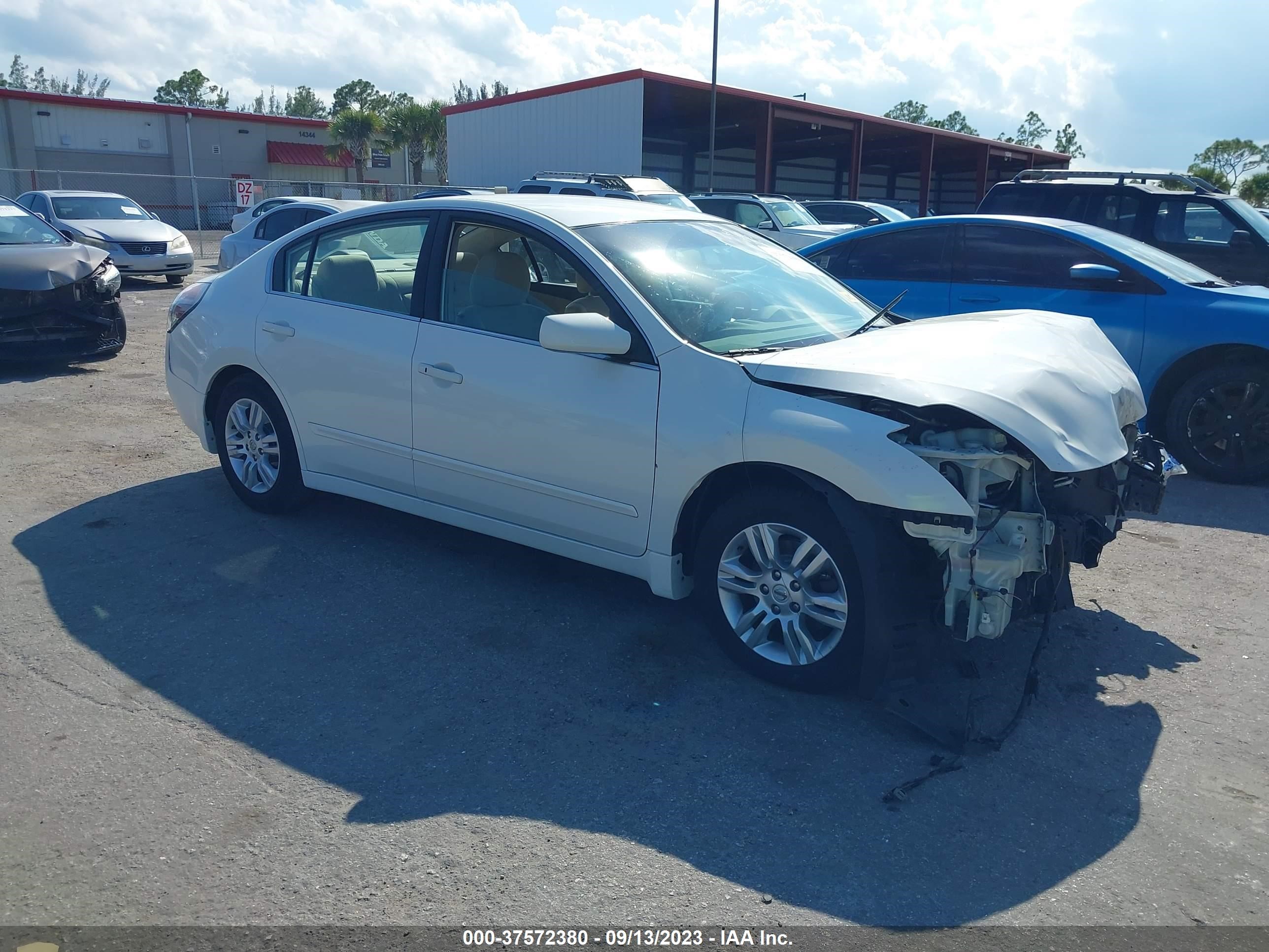 Photo 0 VIN: 1N4AL2AP6AN448742 - NISSAN ALTIMA 