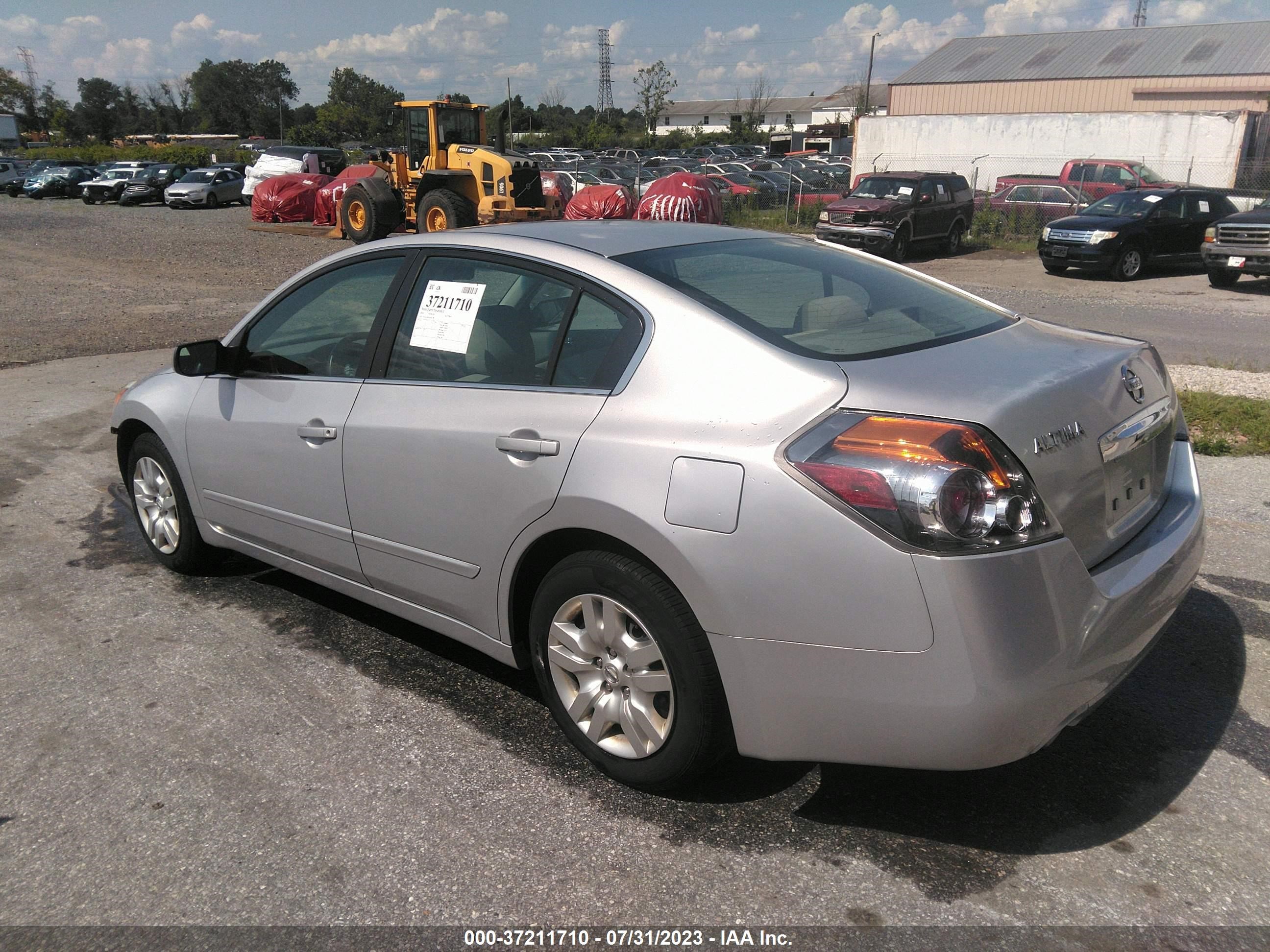 Photo 2 VIN: 1N4AL2AP6AN563289 - NISSAN ALTIMA 