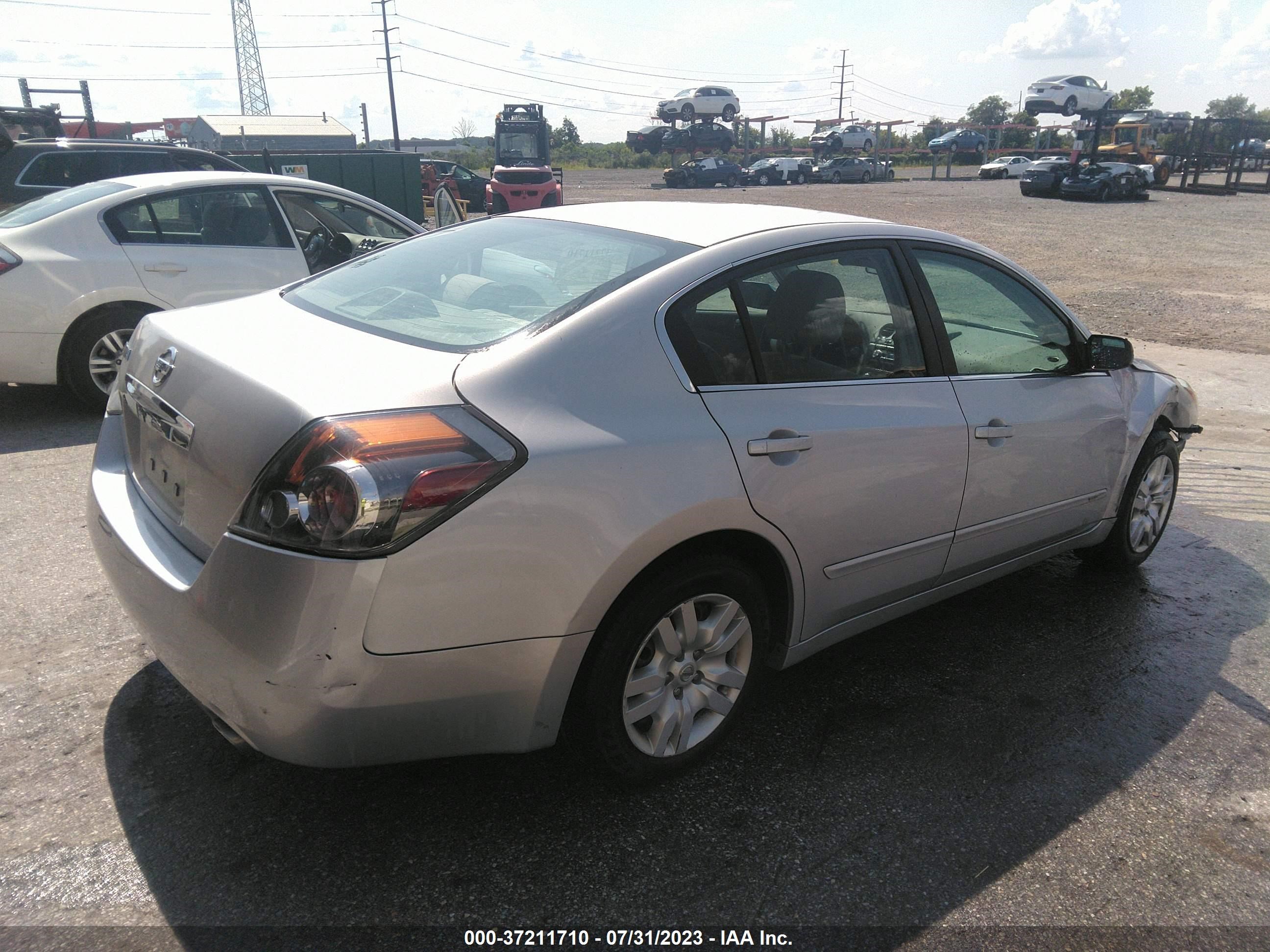 Photo 3 VIN: 1N4AL2AP6AN563289 - NISSAN ALTIMA 