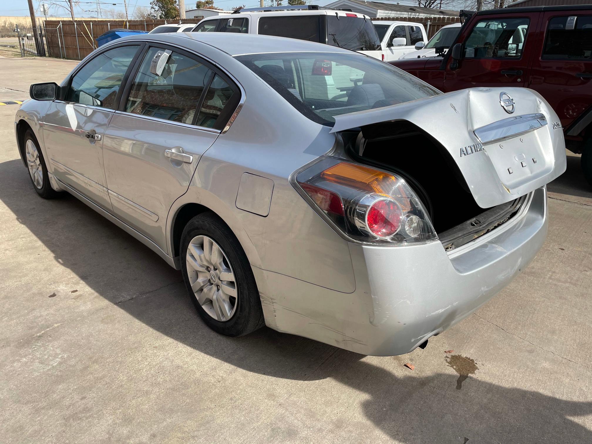 Photo 2 VIN: 1N4AL2AP6BN424233 - NISSAN ALTIMA 