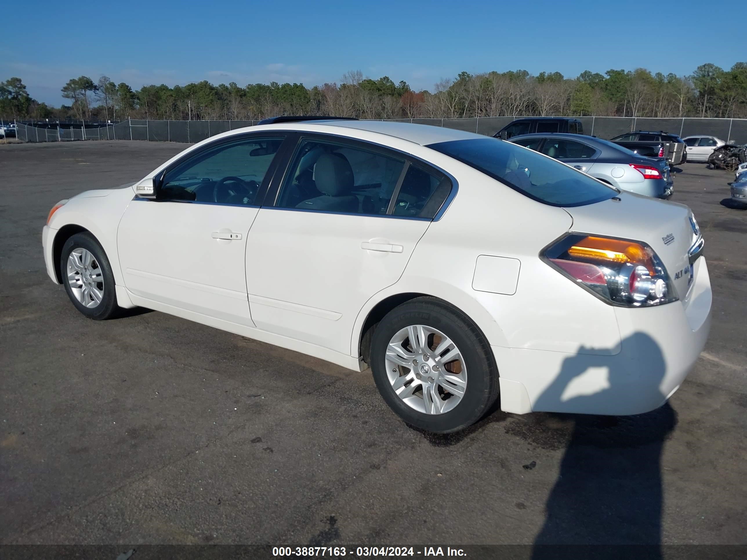 Photo 2 VIN: 1N4AL2AP6CN453331 - NISSAN ALTIMA 