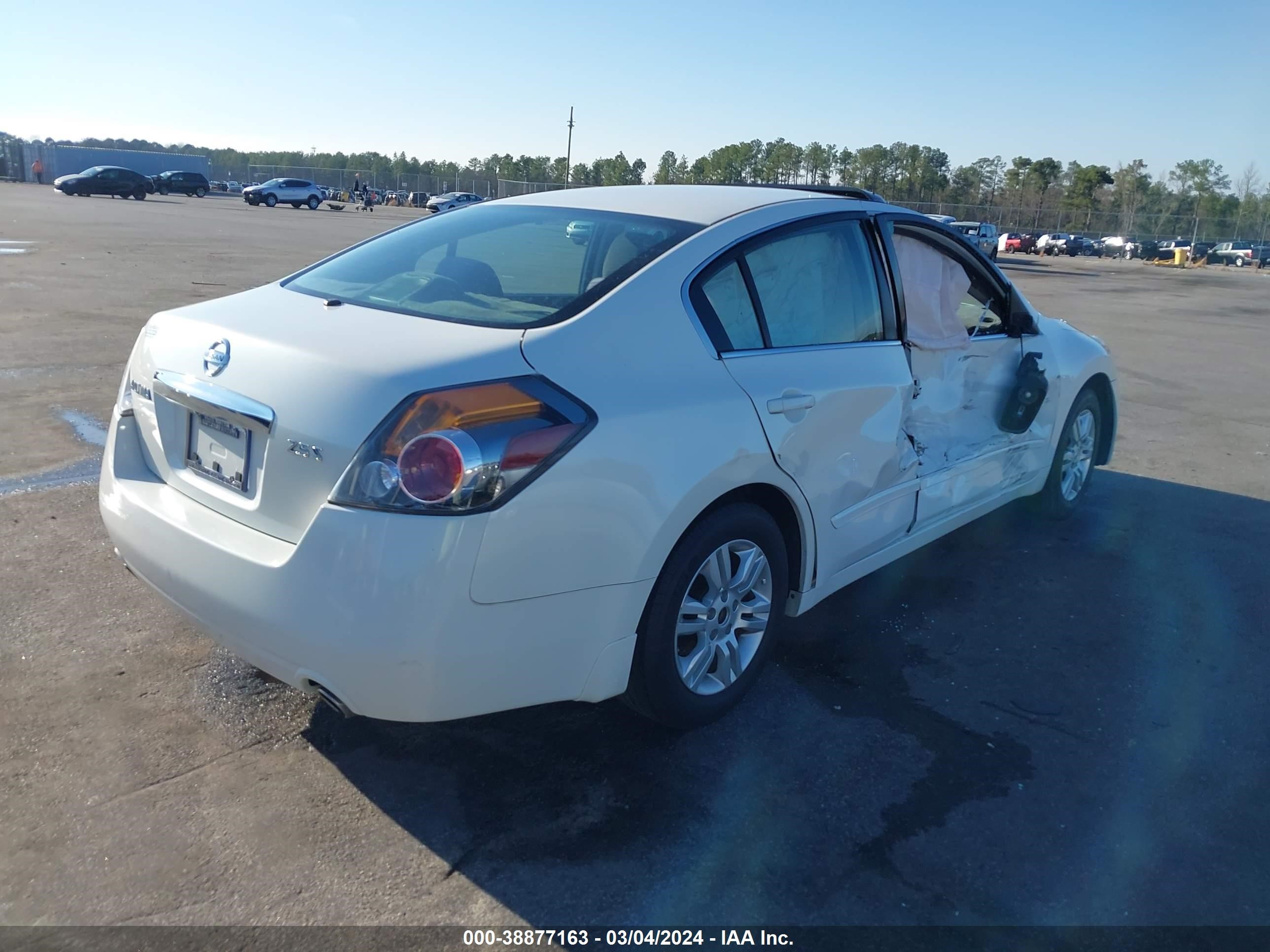 Photo 3 VIN: 1N4AL2AP6CN453331 - NISSAN ALTIMA 