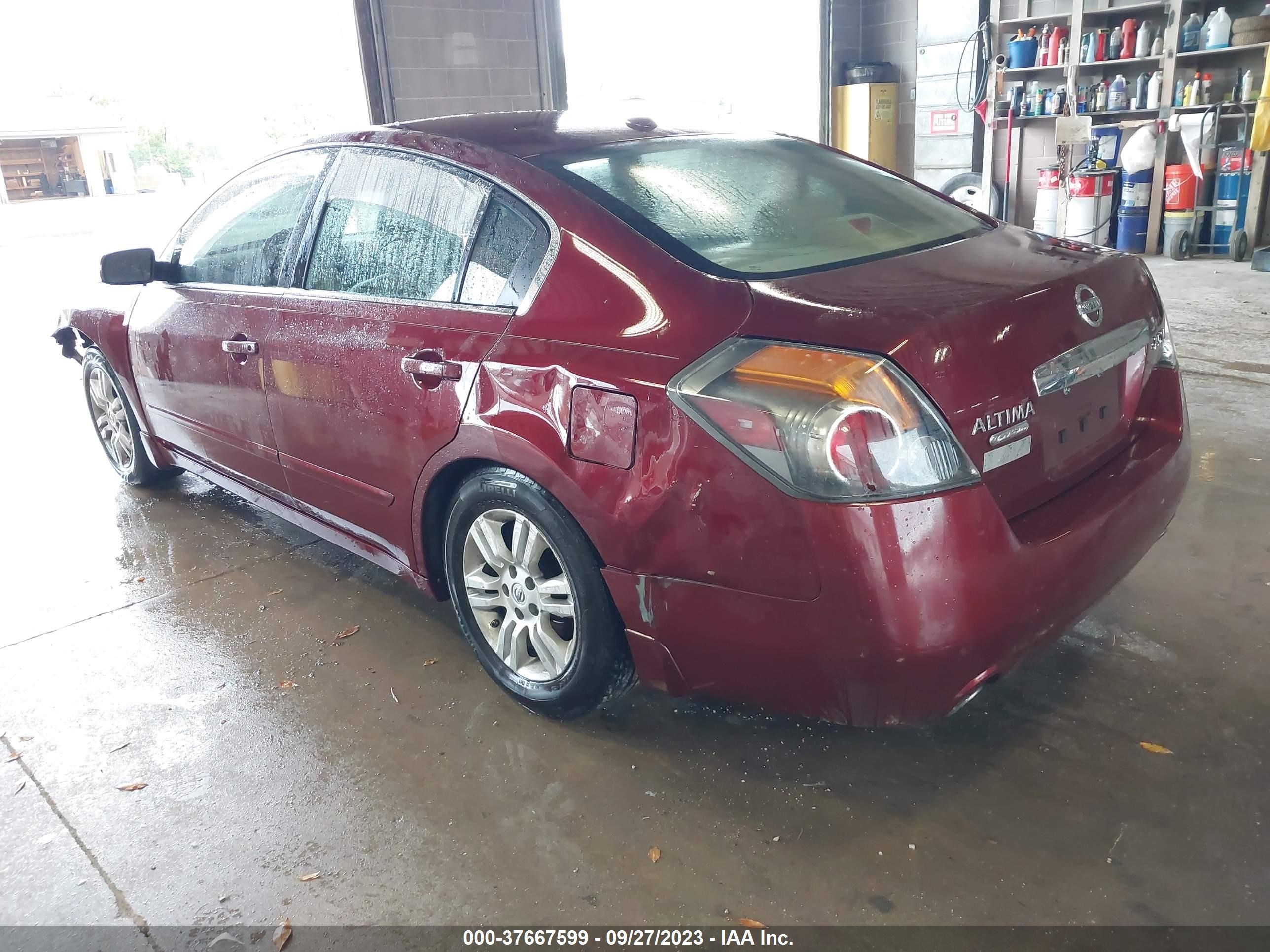 Photo 2 VIN: 1N4AL2AP7AN484696 - NISSAN ALTIMA 