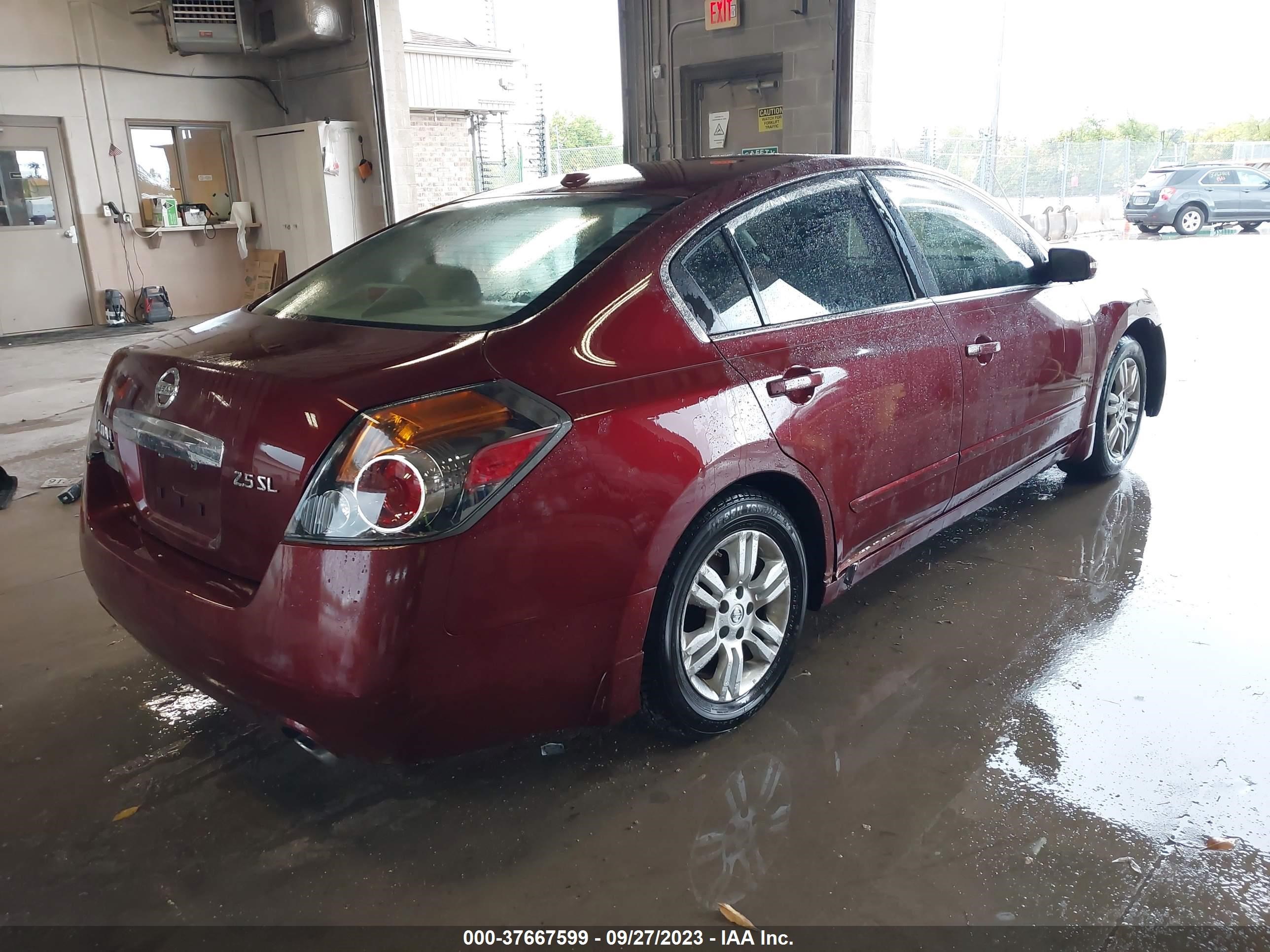 Photo 3 VIN: 1N4AL2AP7AN484696 - NISSAN ALTIMA 