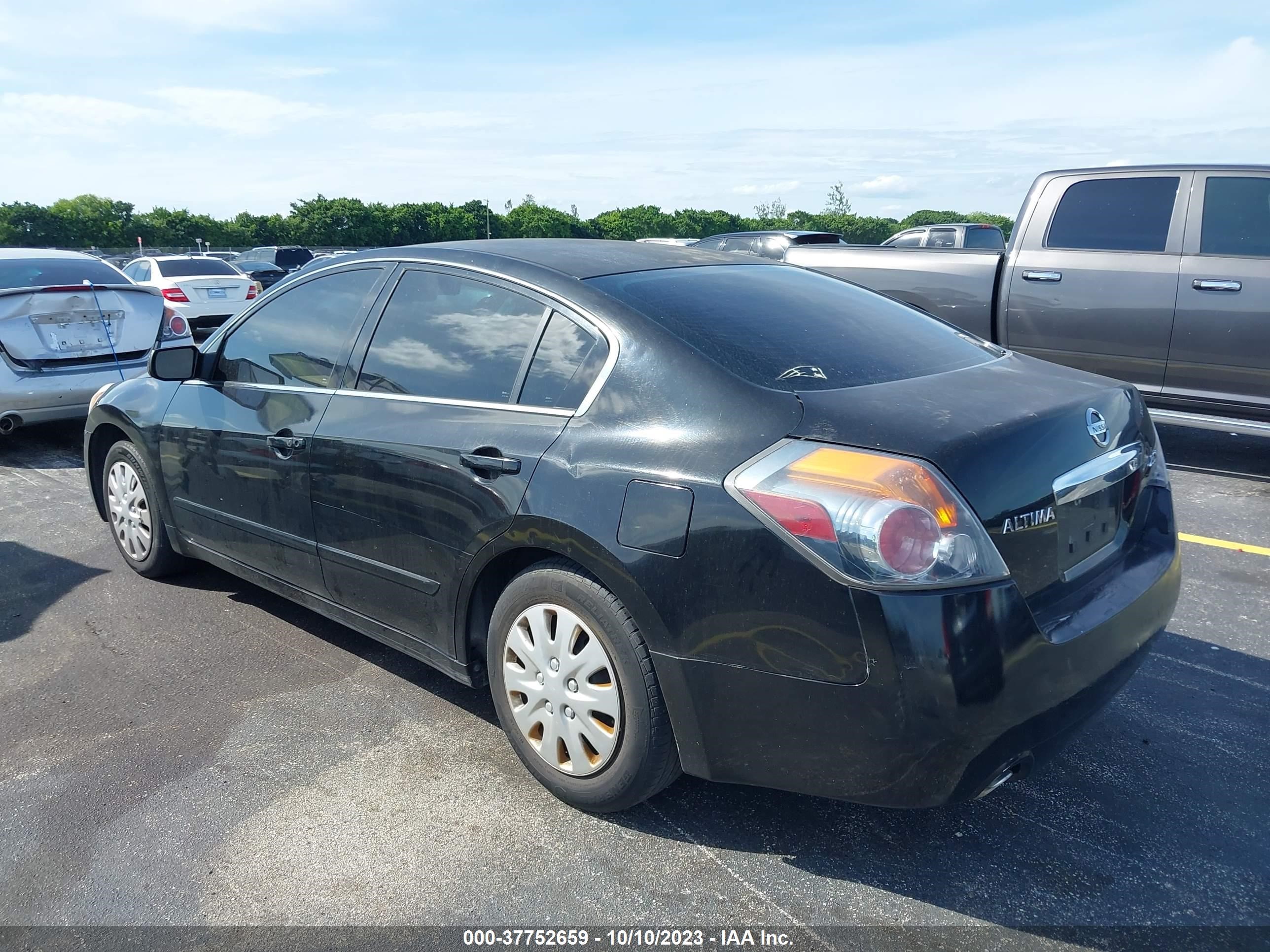 Photo 2 VIN: 1N4AL2AP7CC223230 - NISSAN ALTIMA 